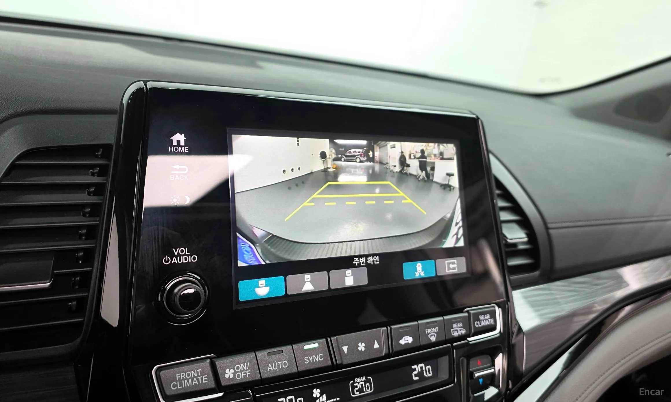 Honda Odyssey превью 15