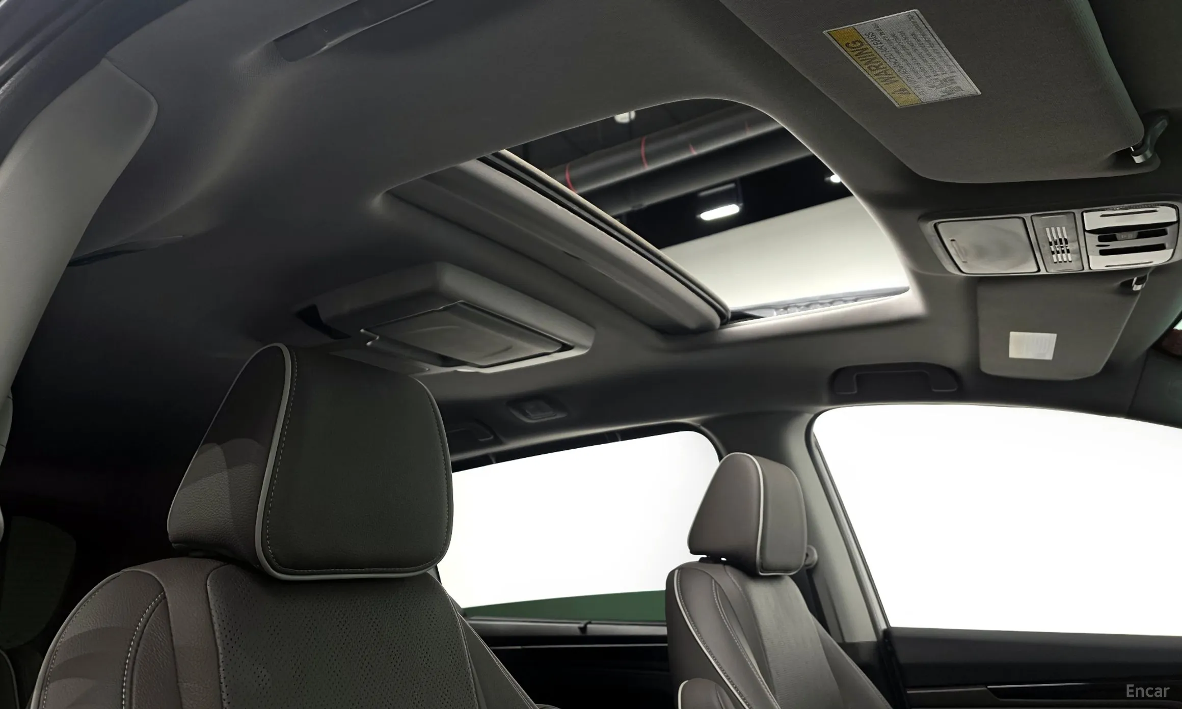 Honda Odyssey превью 17