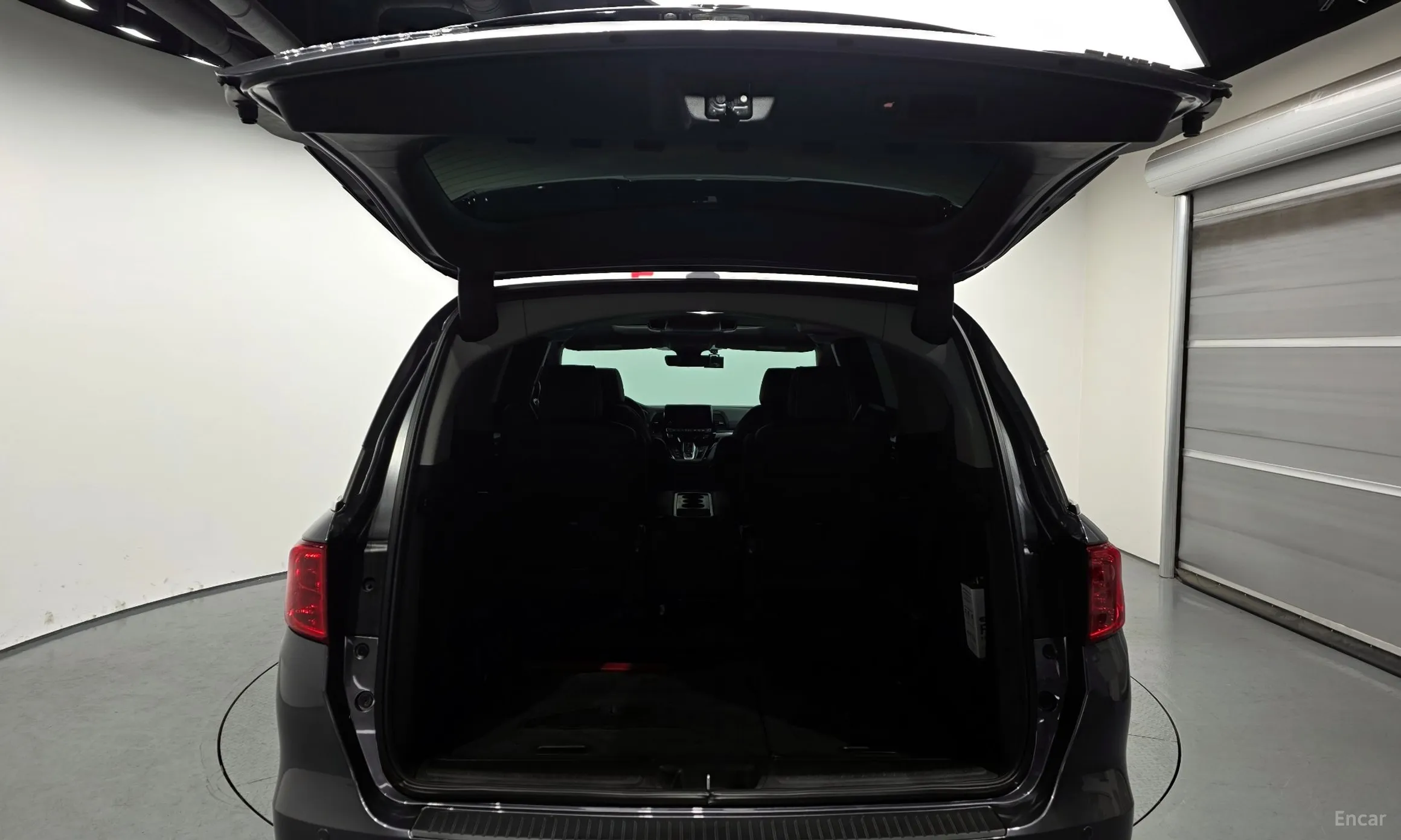 Honda Odyssey превью 20