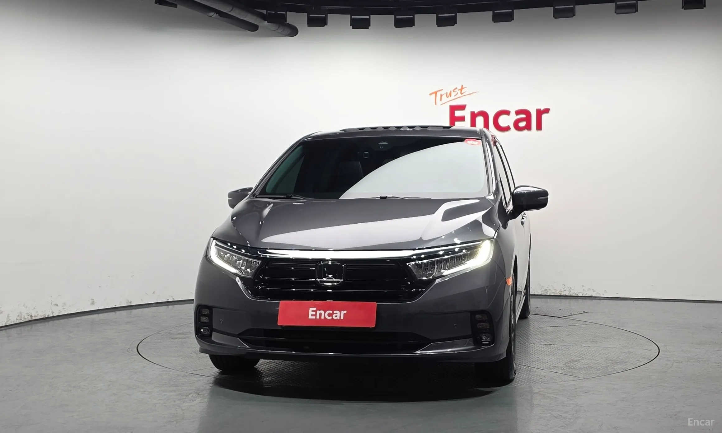 Honda Odyssey превью 3
