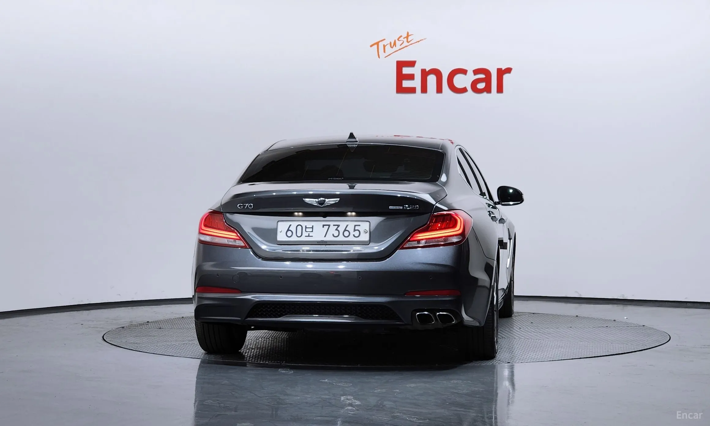 Genesis G70 превью 4