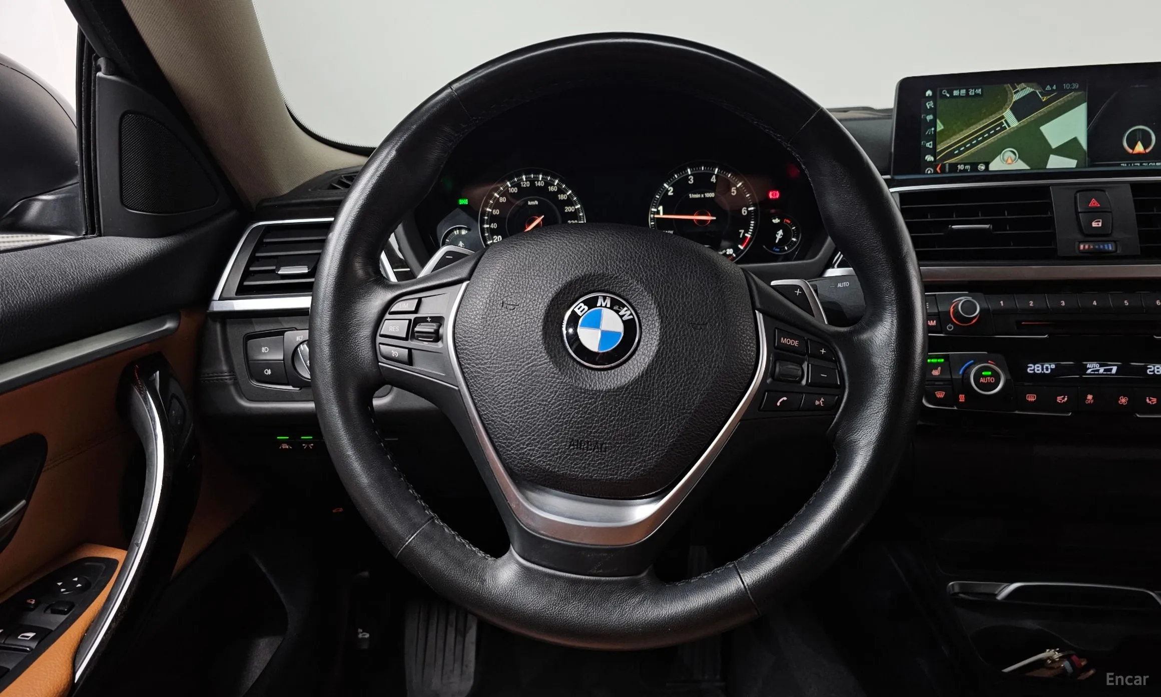 BMW Series 4 (F32) превью 13