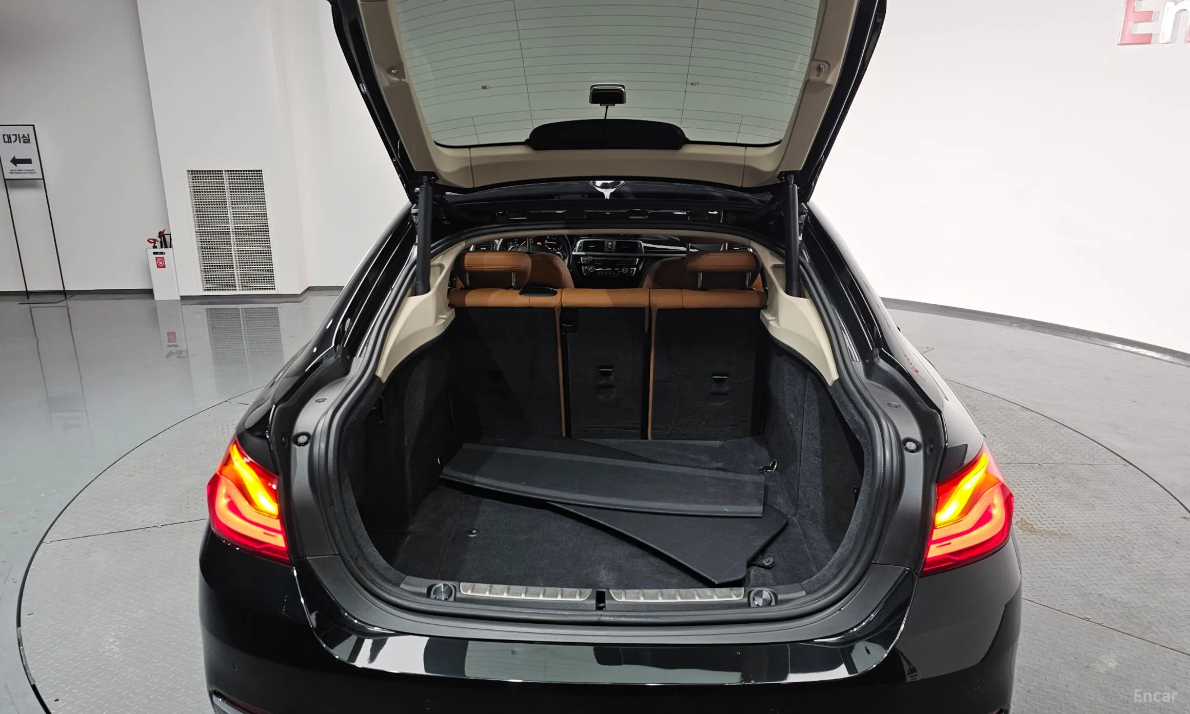 BMW Series 4 (F32) превью 20