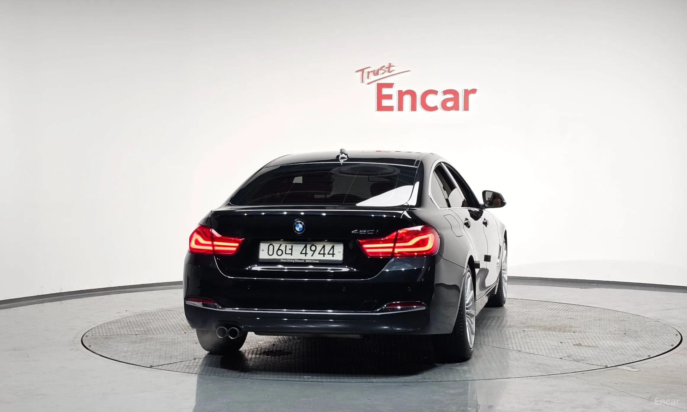 BMW Series 4 (F32) превью 4