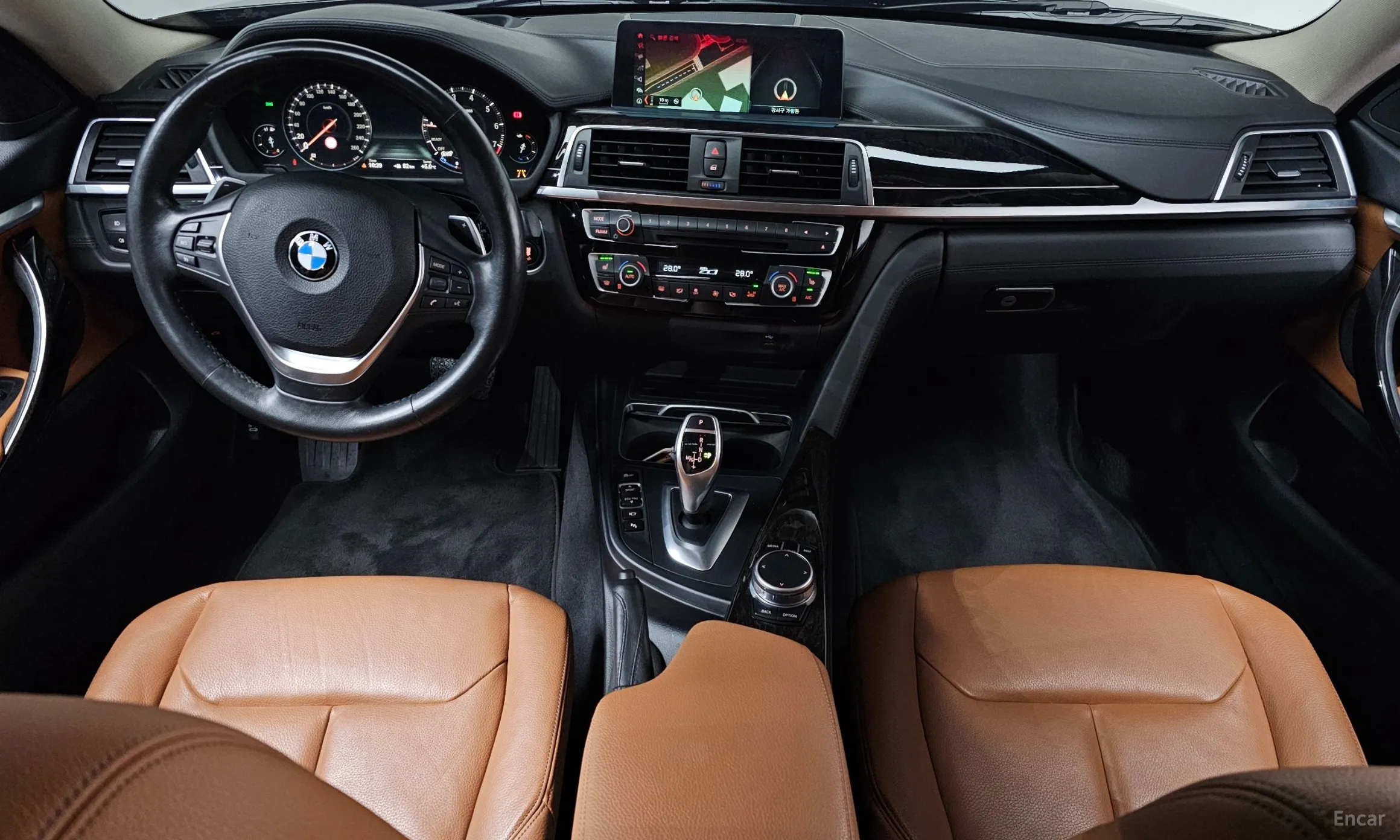 BMW Series 4 (F32) превью 7