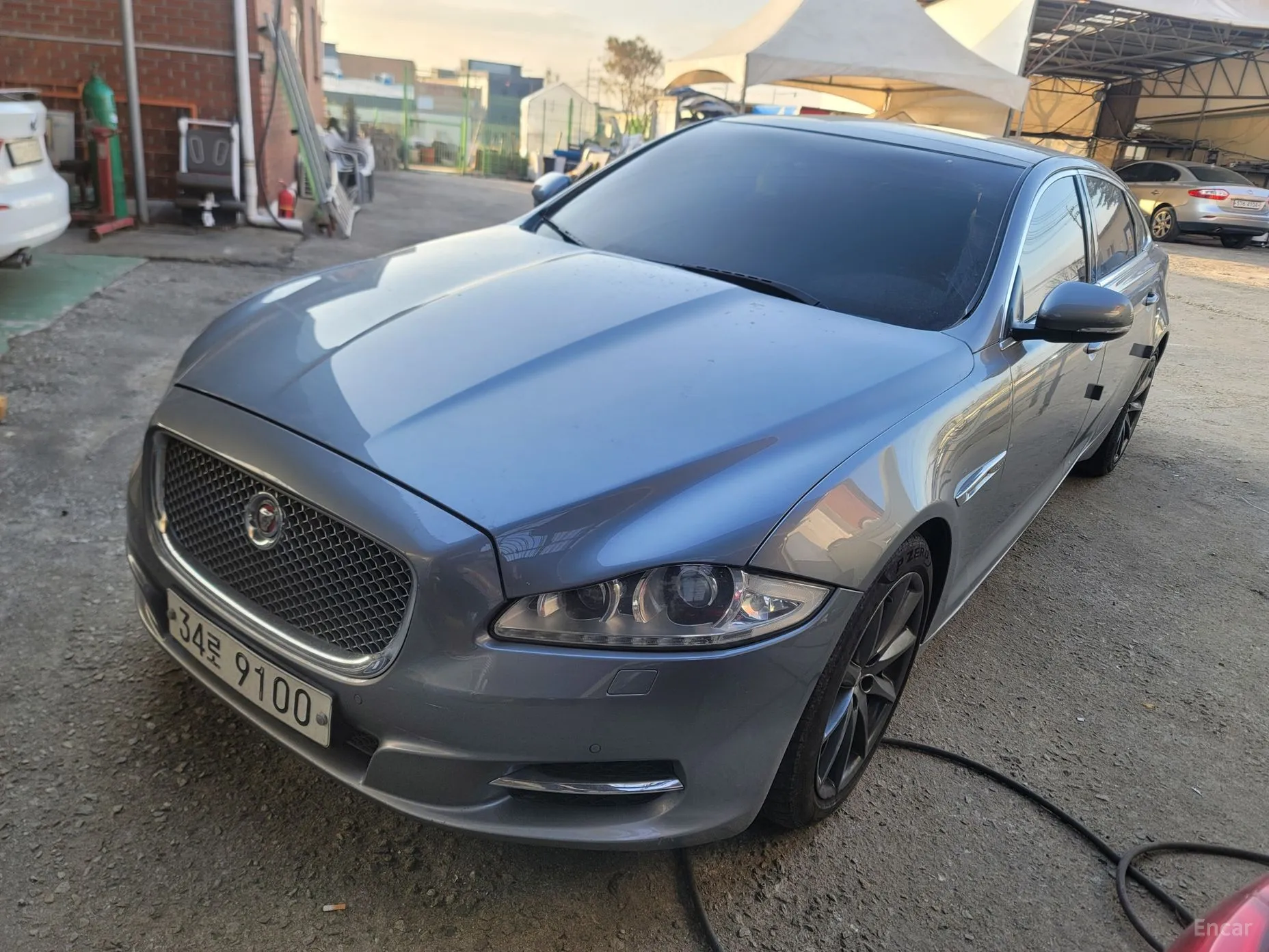 Jaguar All New XJ превью 7