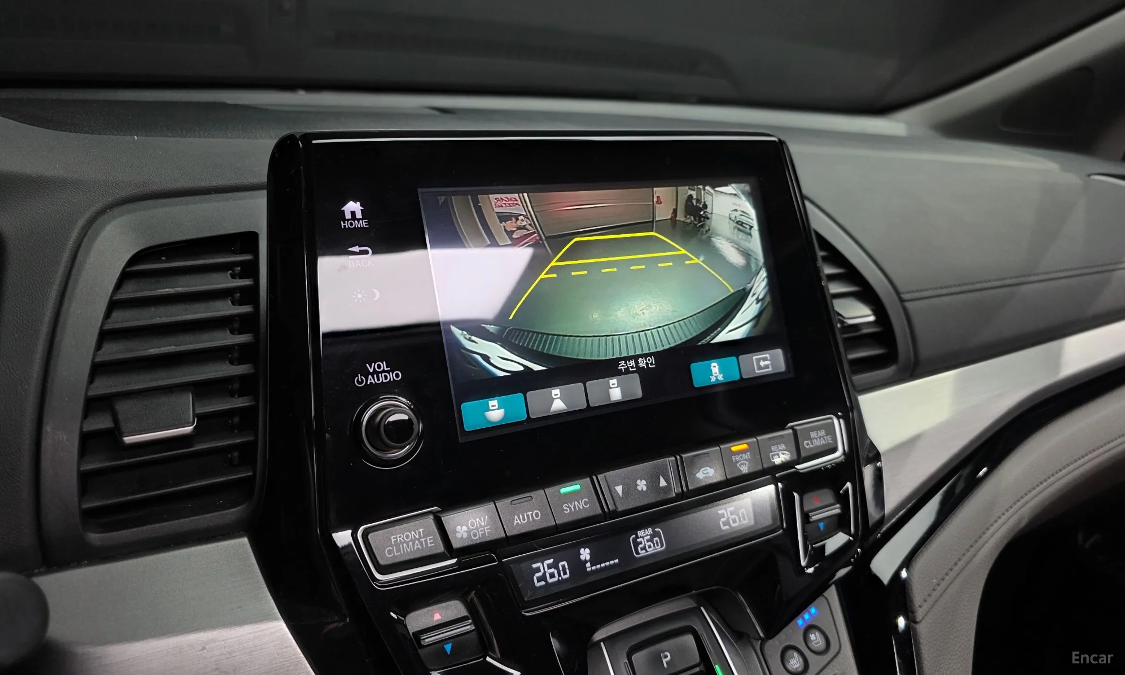 Honda Odyssey превью 15