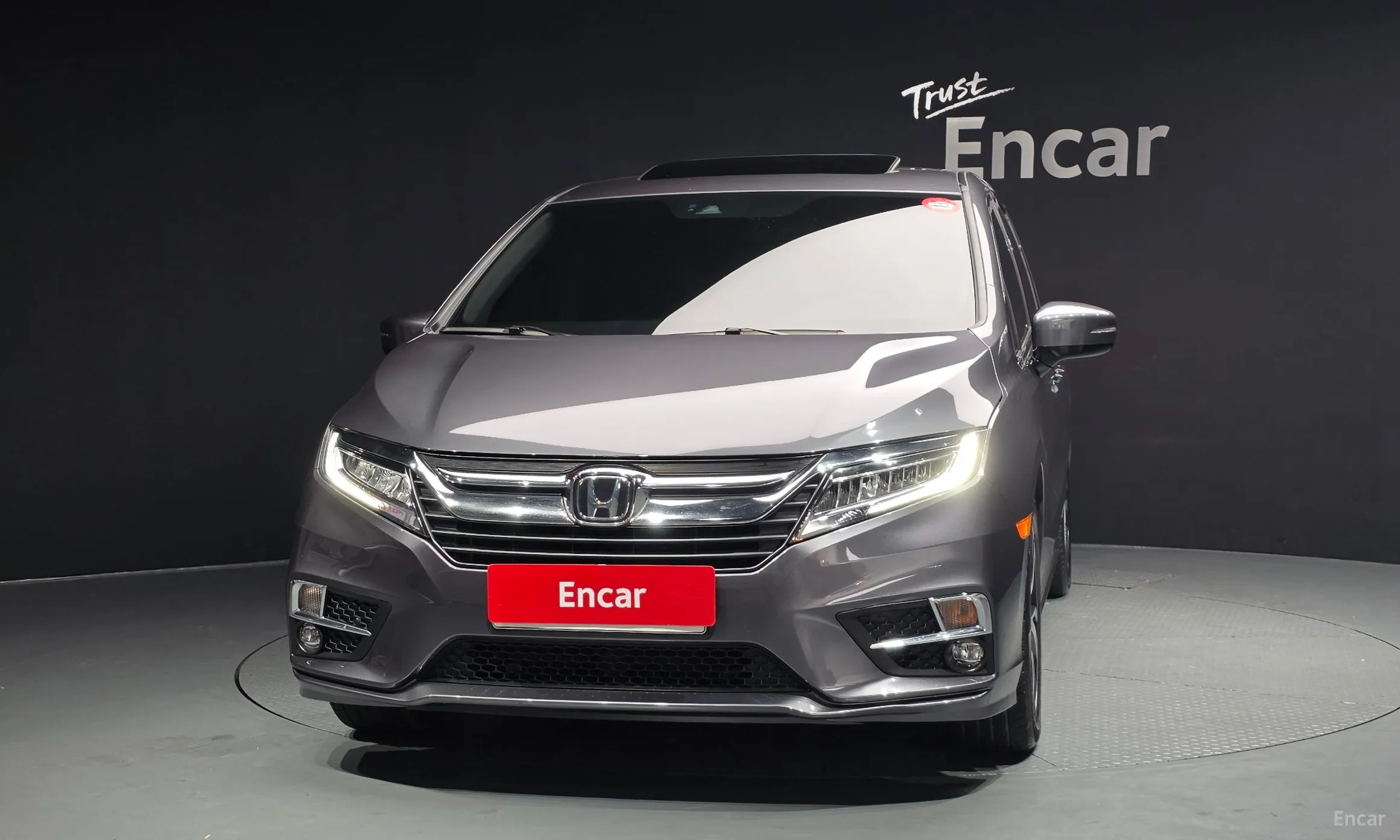 Honda Odyssey превью 3