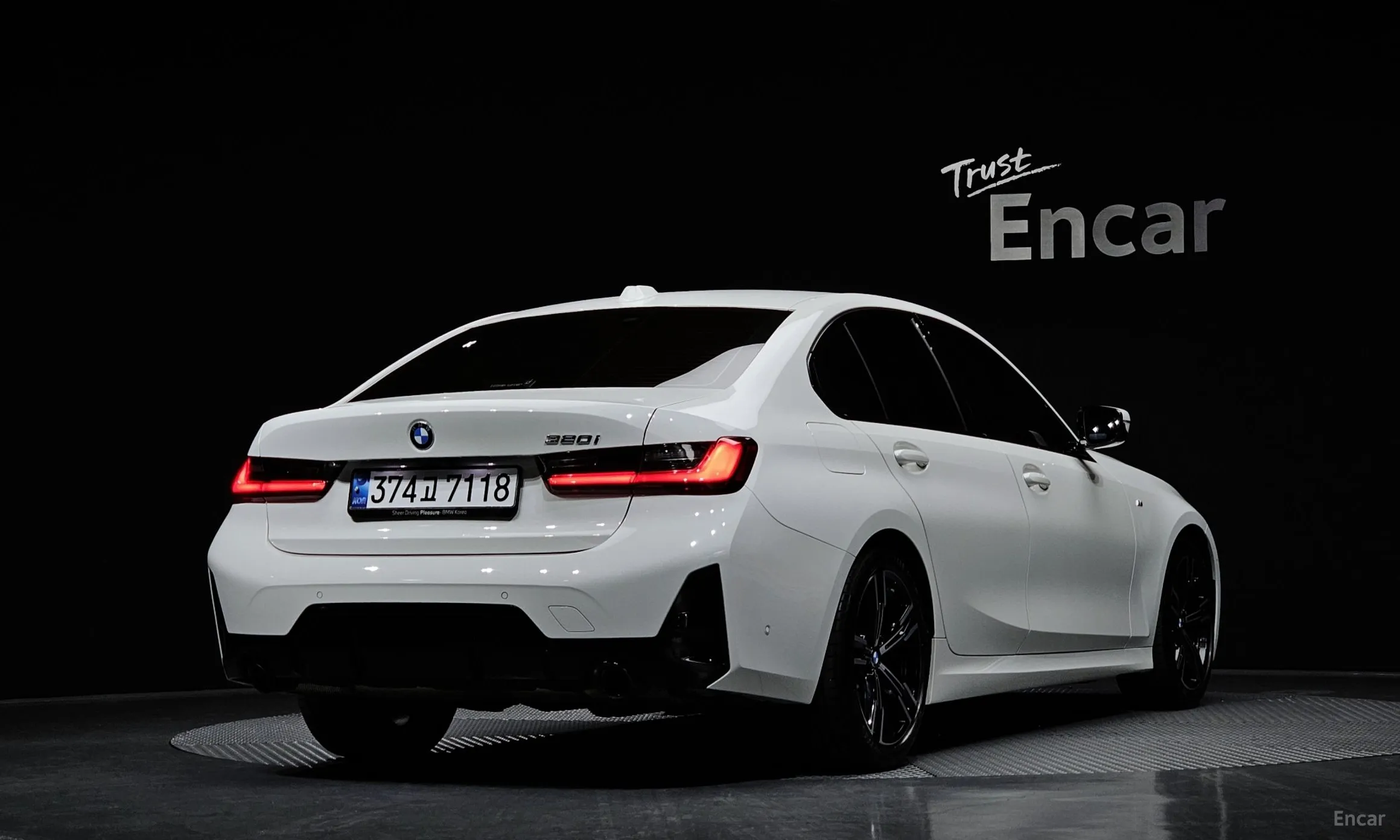 BMW 3 Series (G20) превью 2