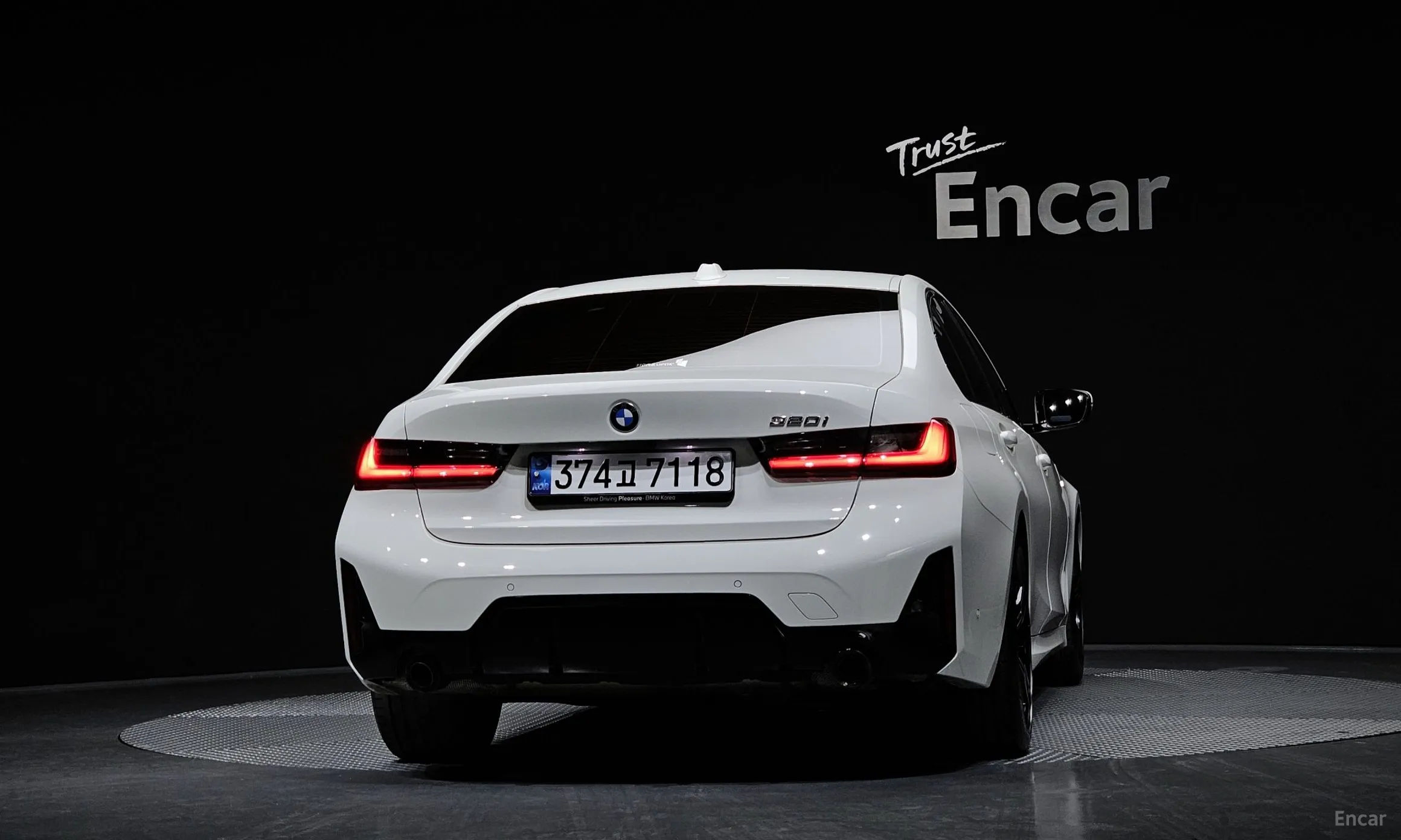 BMW 3 Series (G20) превью 4