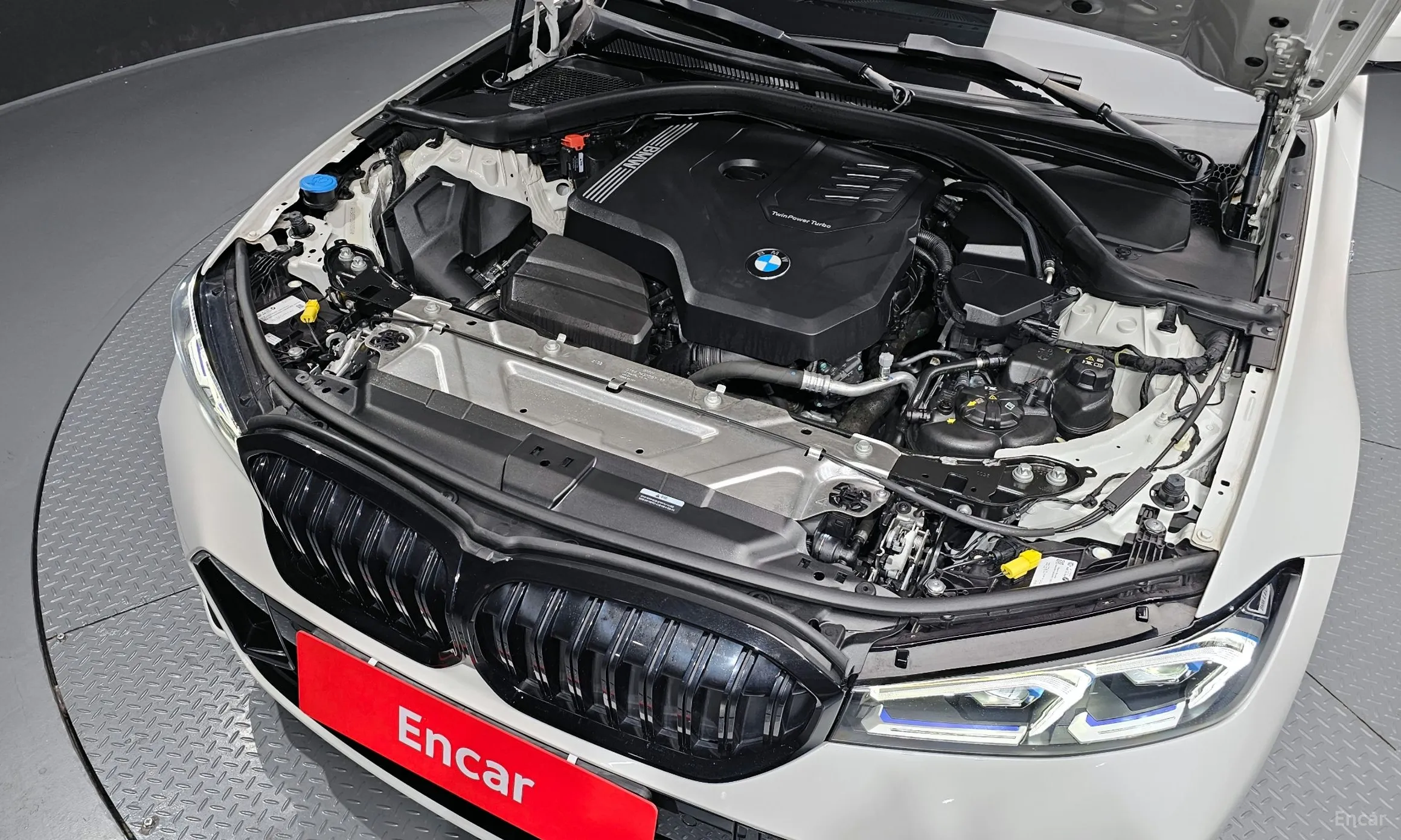 BMW 3 Series (G20) превью 6