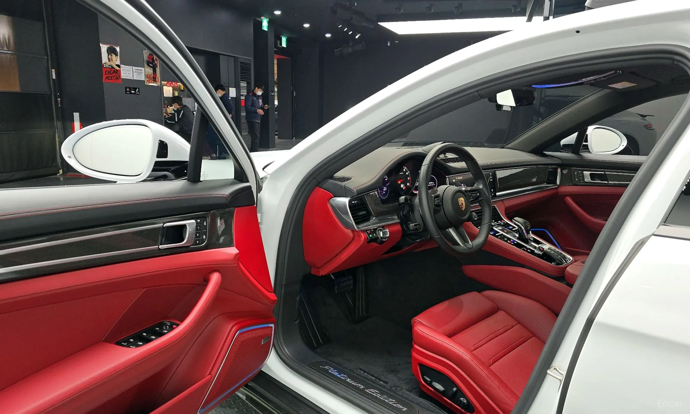 Porsche Panamera (971) превью 10