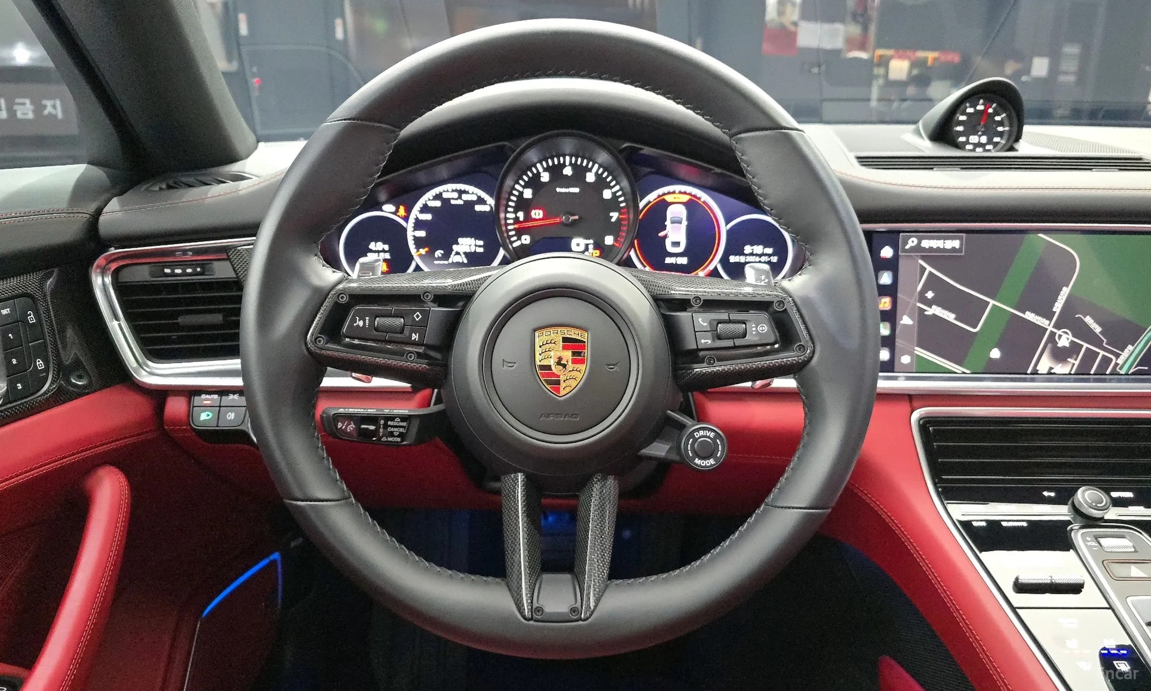 Porsche Panamera (971) превью 13