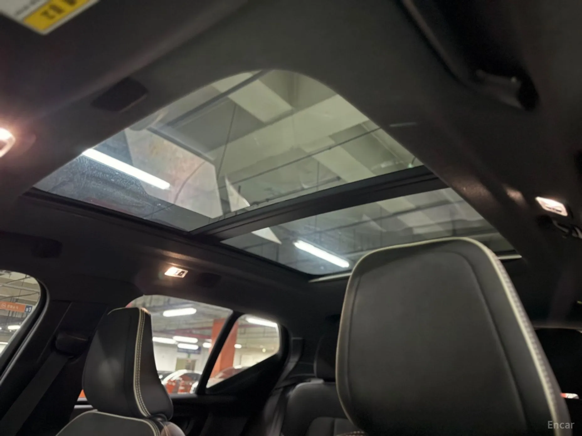 Volvo XC40 превью 13