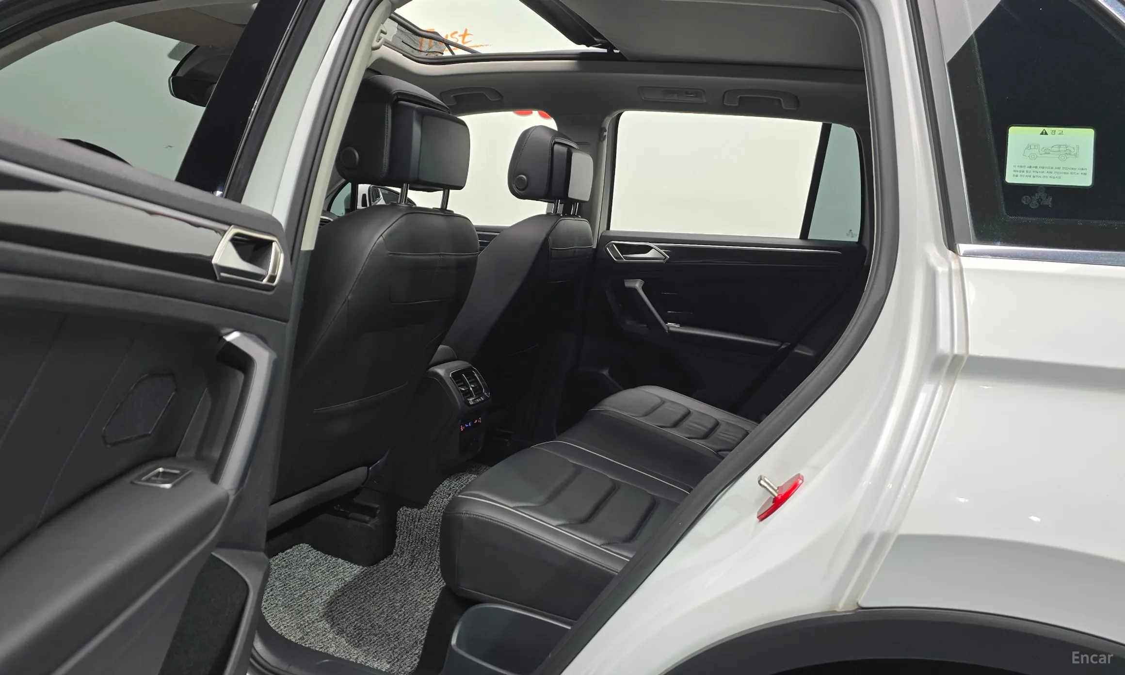 Volkswagen Tiguan 2nd Generation превью 11