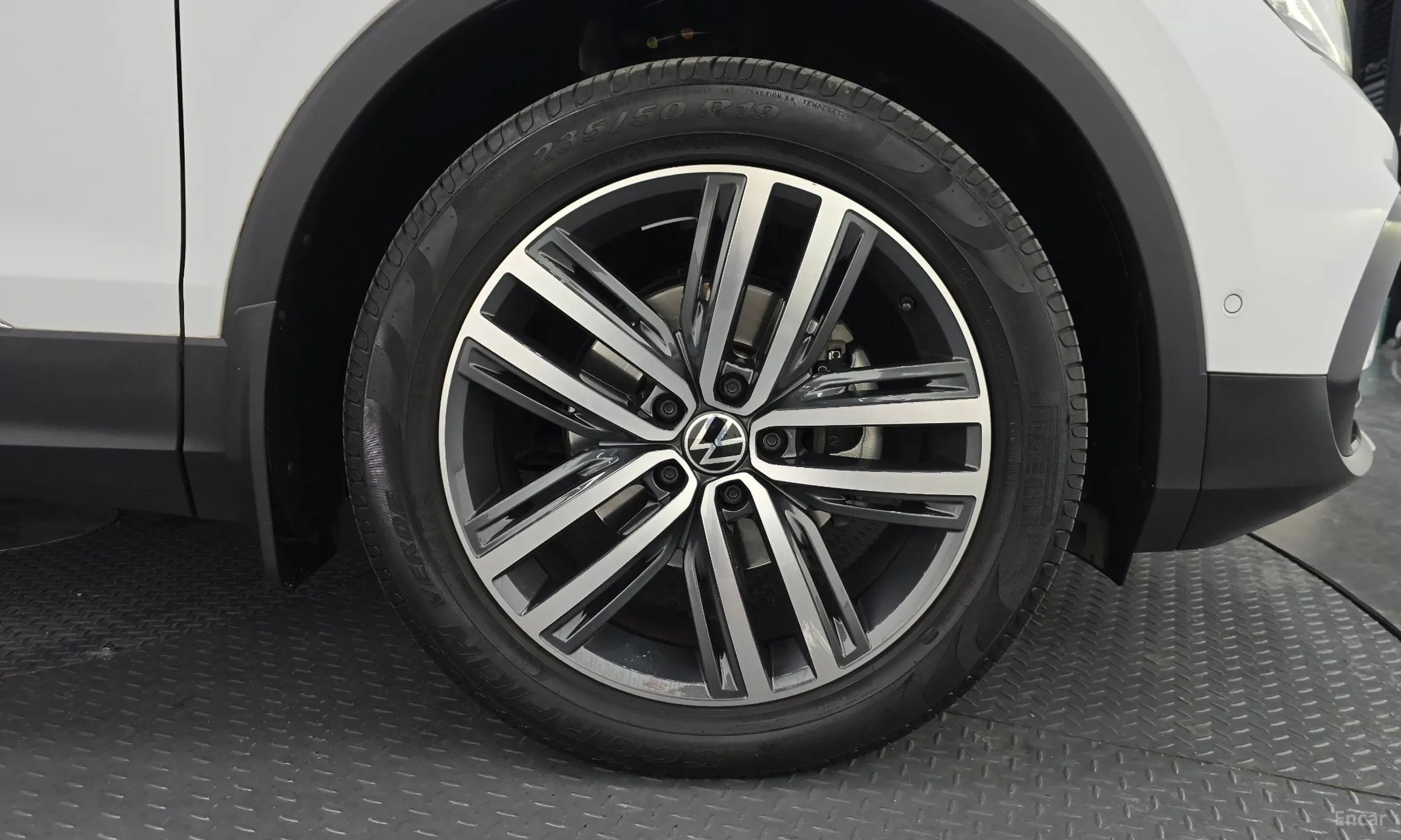 Volkswagen Tiguan 2nd Generation превью 5