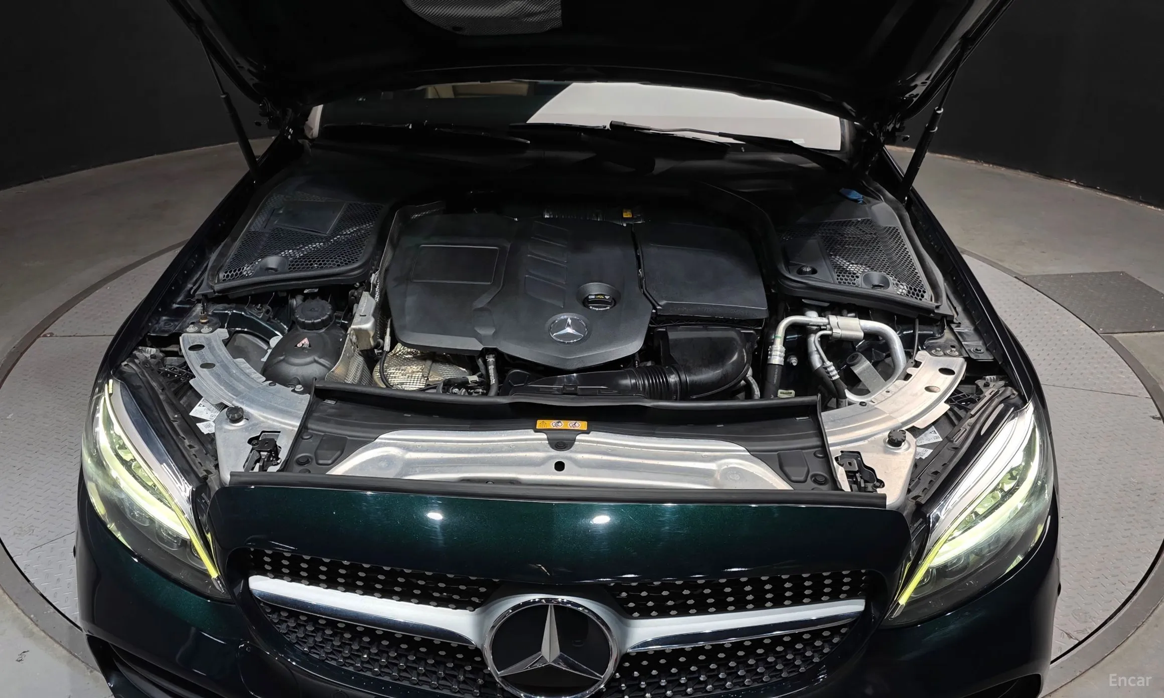Mercedes Benz C-Class W205 превью 6