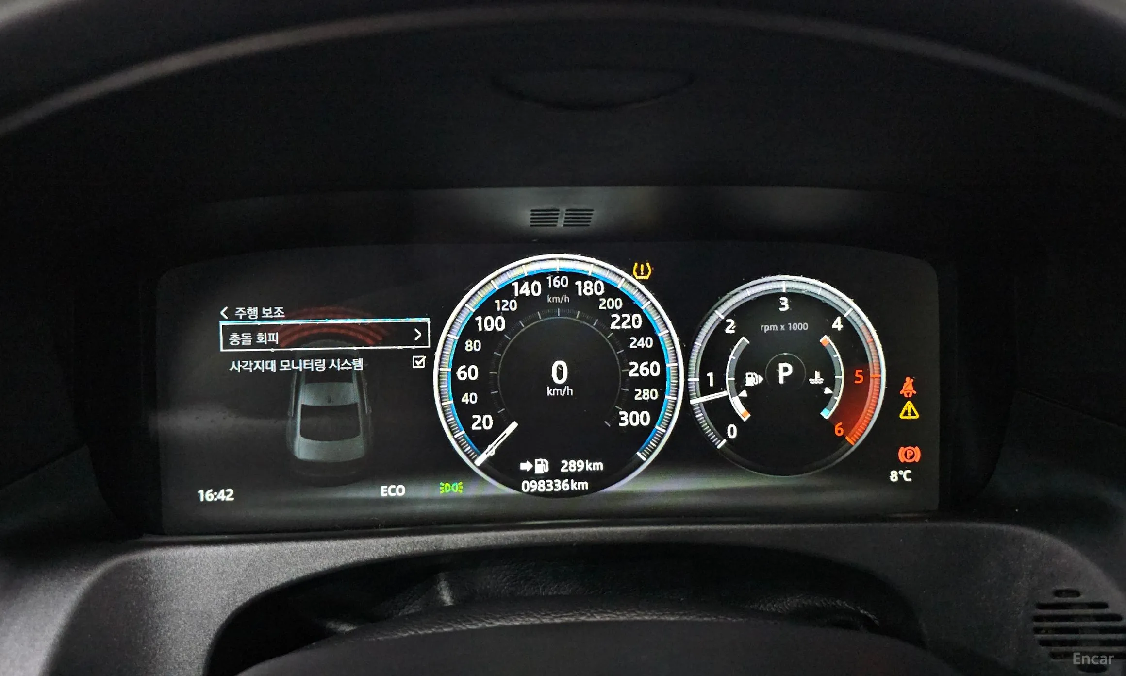 Jaguar XF (x260) превью 8