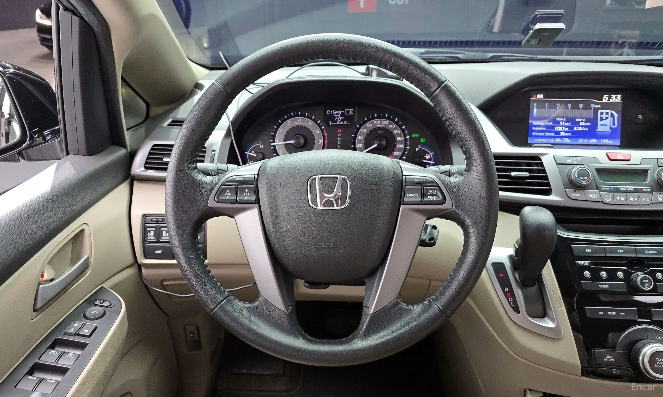 Honda Odyssey превью 13