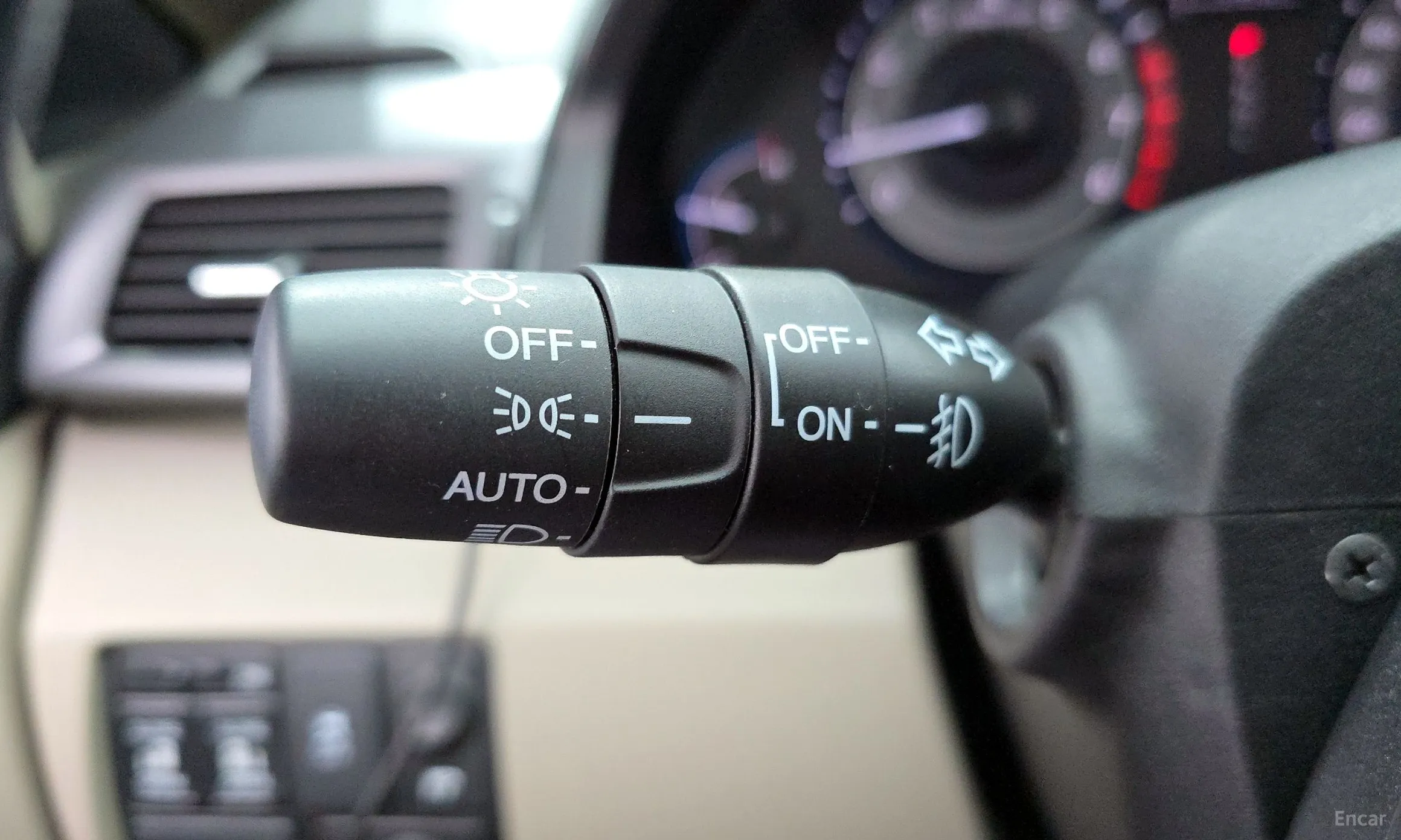 Honda Odyssey превью 17