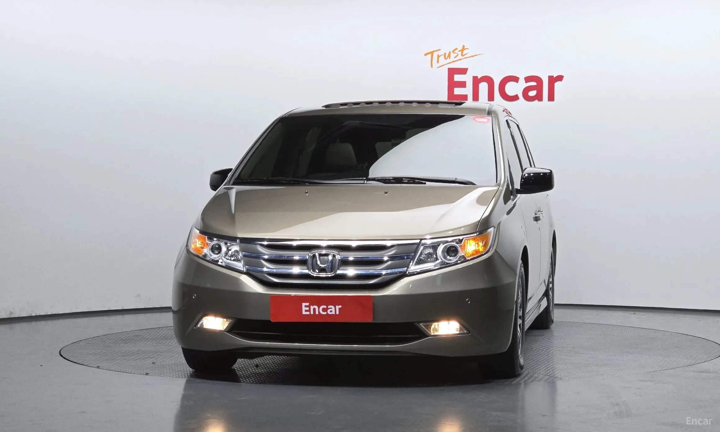 Honda Odyssey превью 3