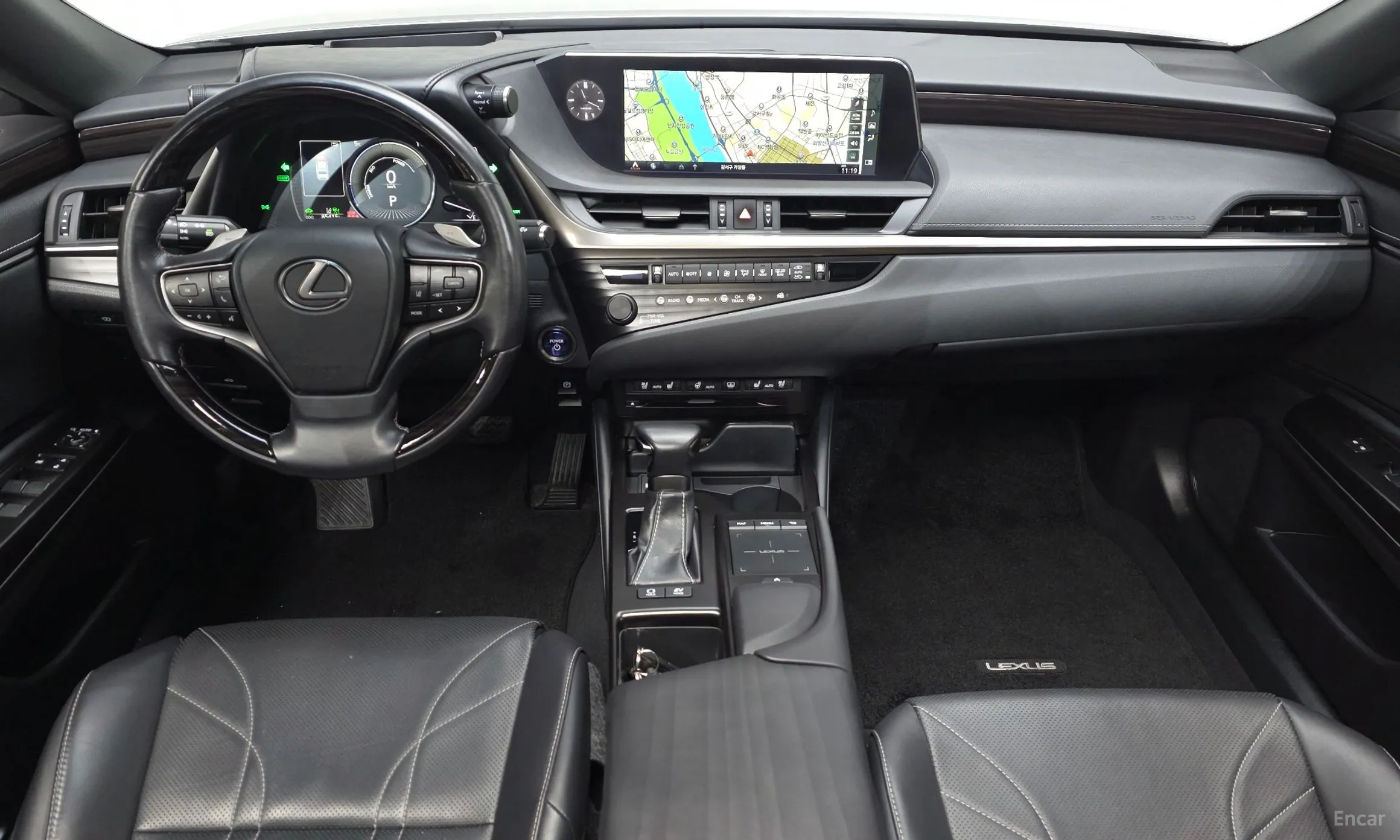 Lexus ES300h 7th Generation превью 7