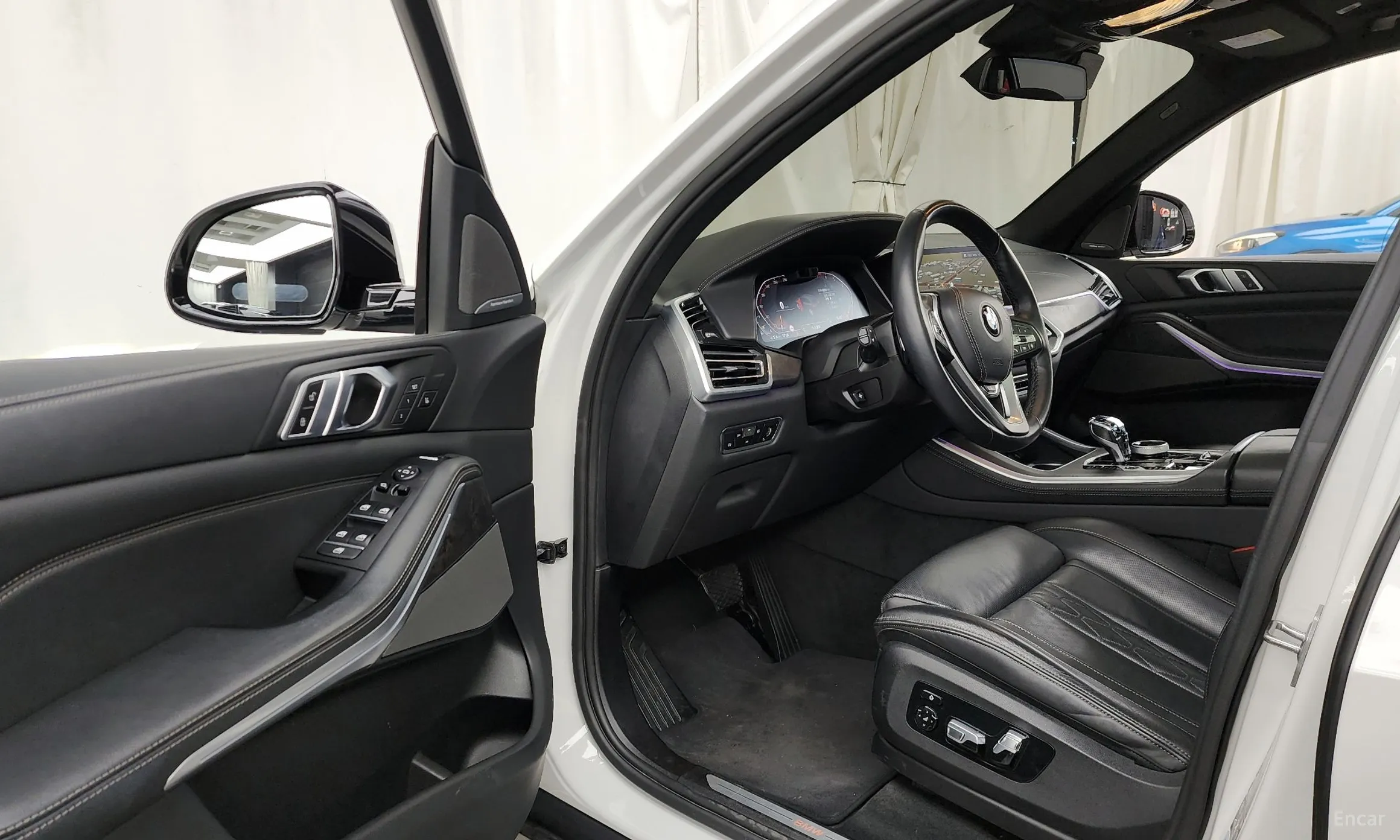 BMW X5 (G05) превью 10