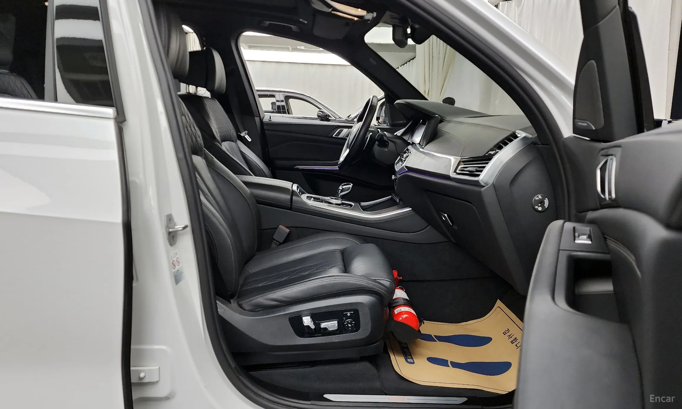 BMW X5 (G05) превью 11
