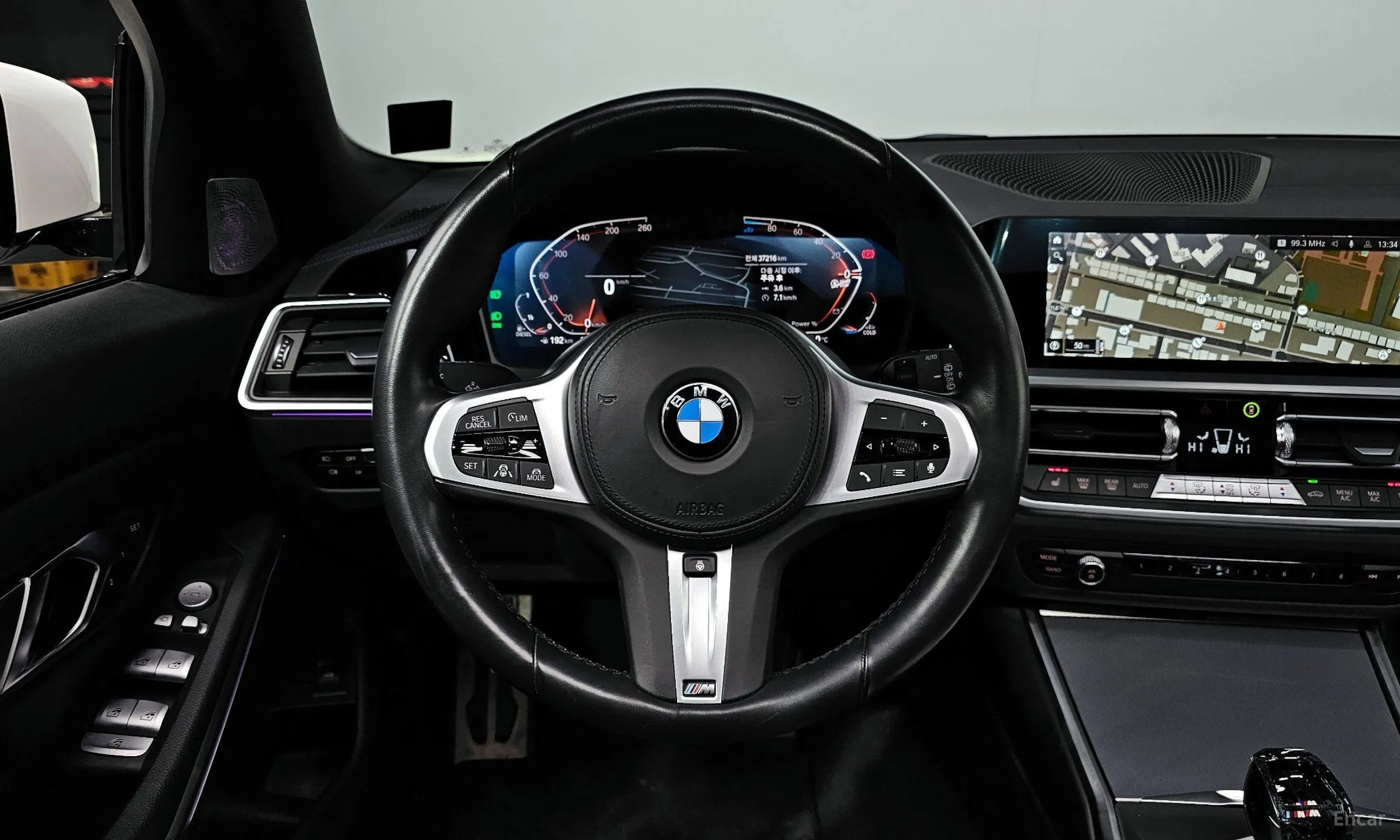 BMW 3 Series (G20) превью 13