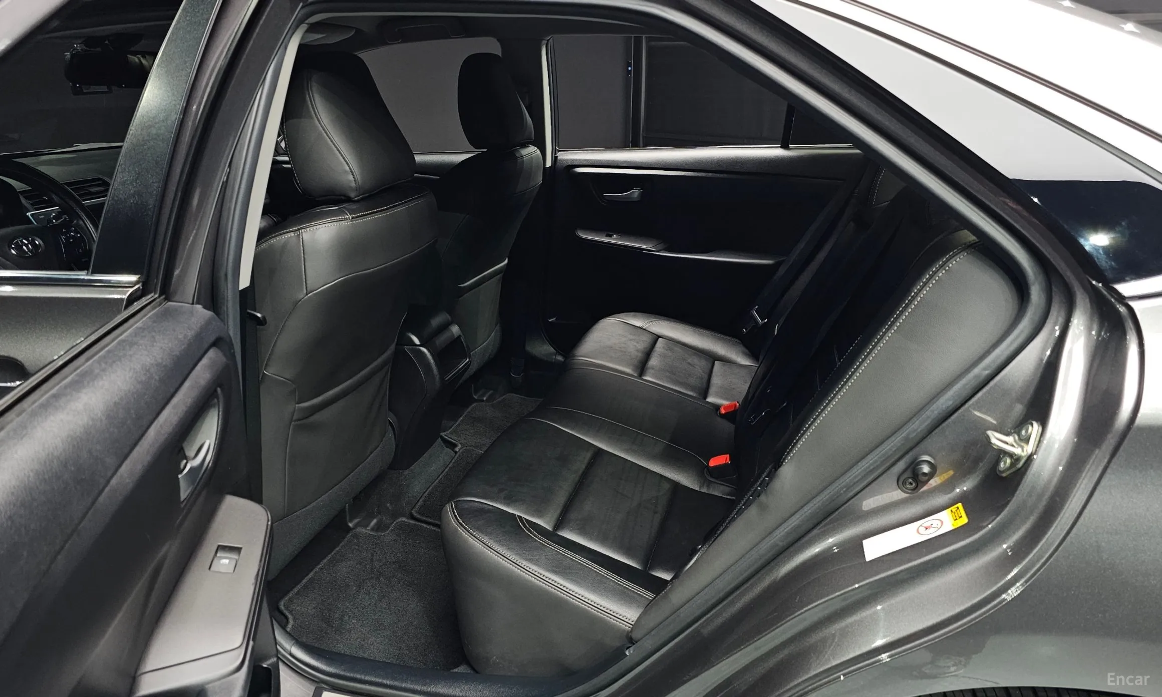 Toyota New Camry превью 12