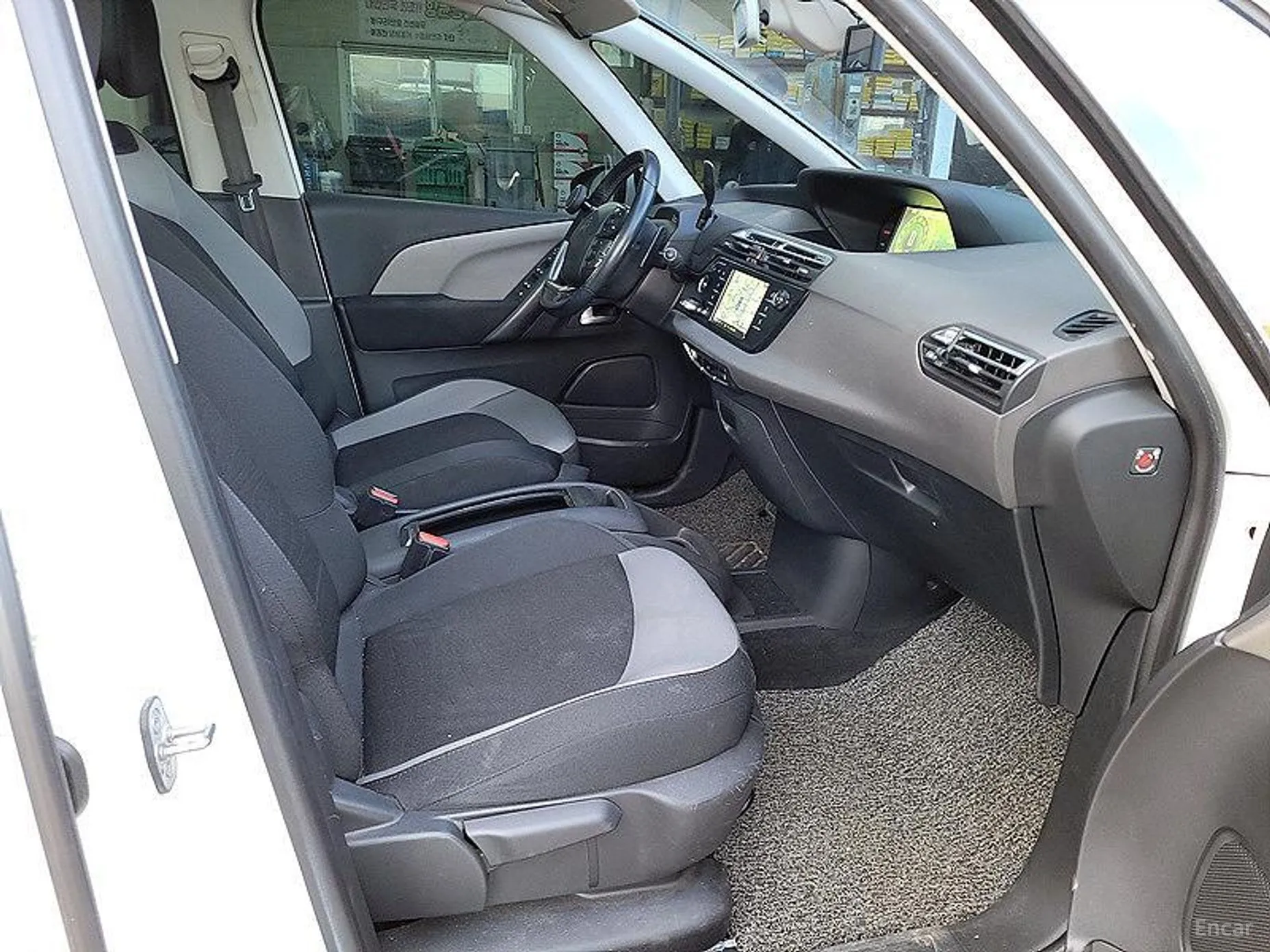 Citroën/DS C4 Picasso превью 14