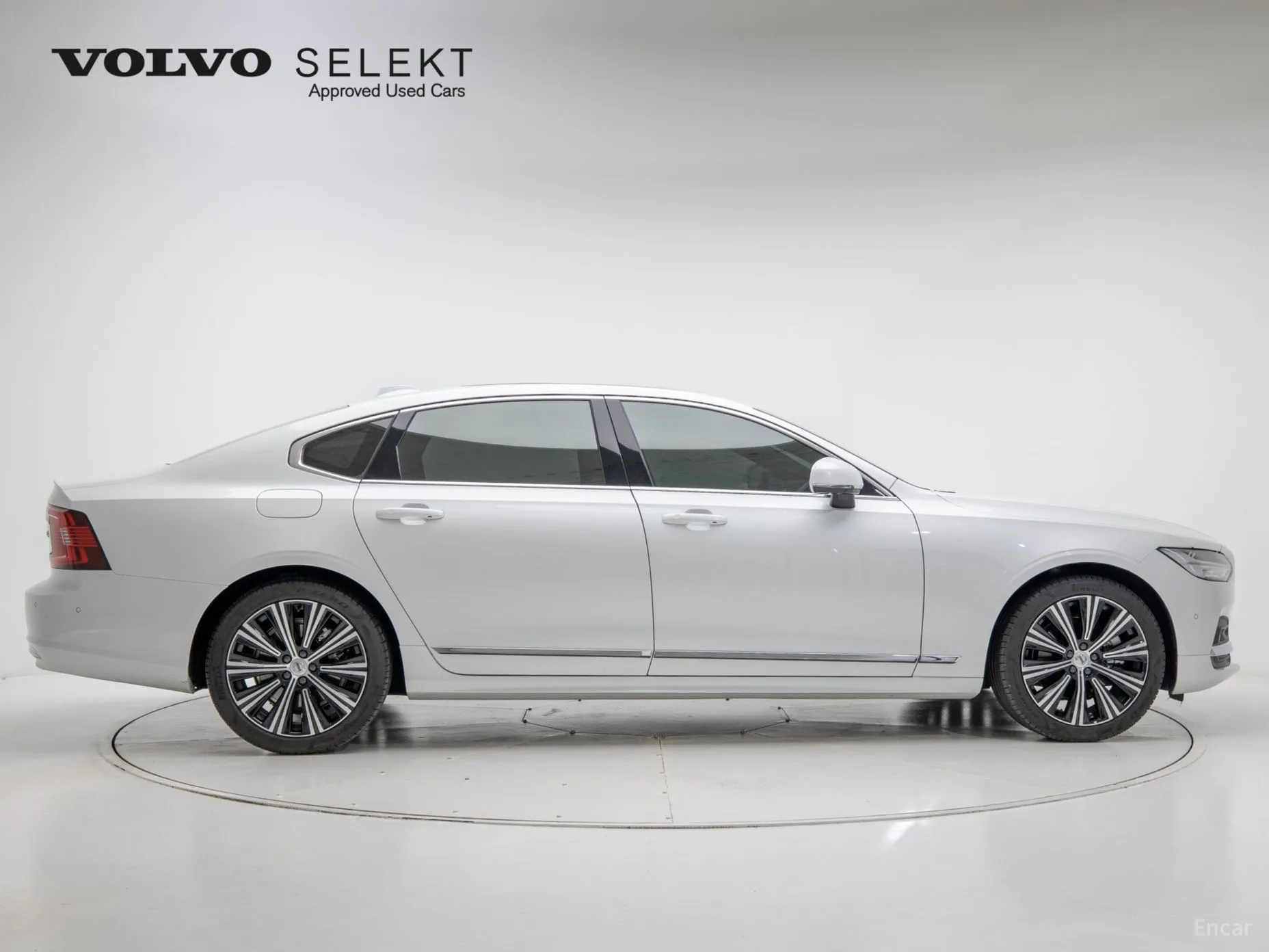 Volvo S90 превью 3