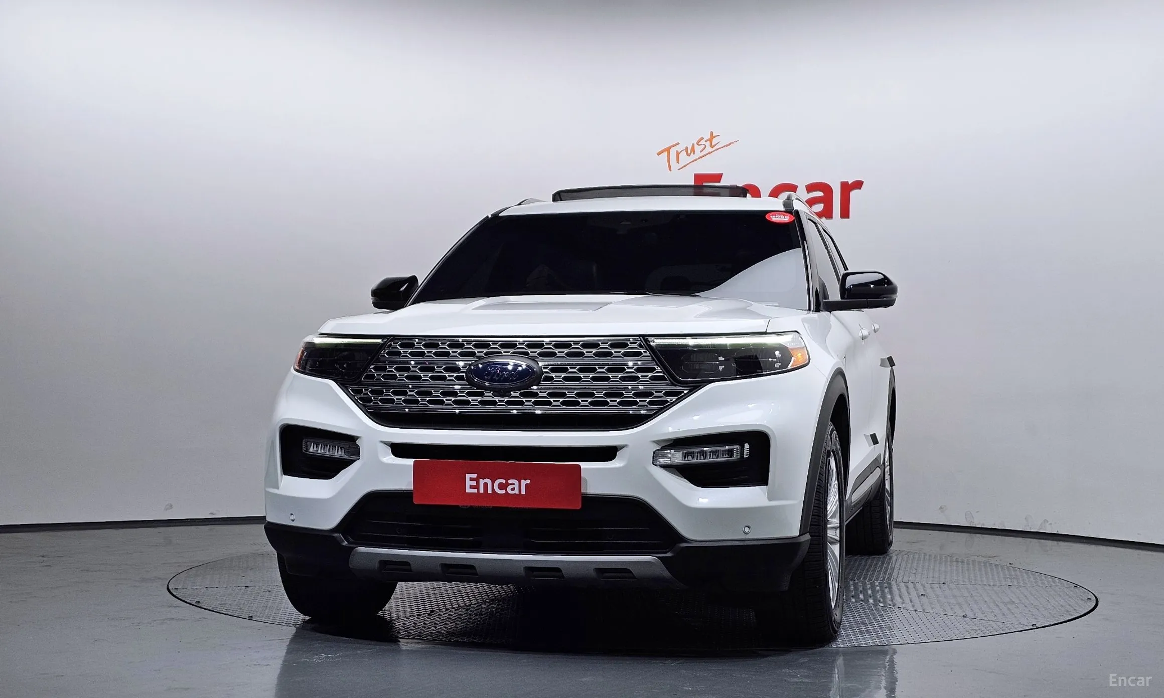 Ford Explorer 6th Generation превью 3