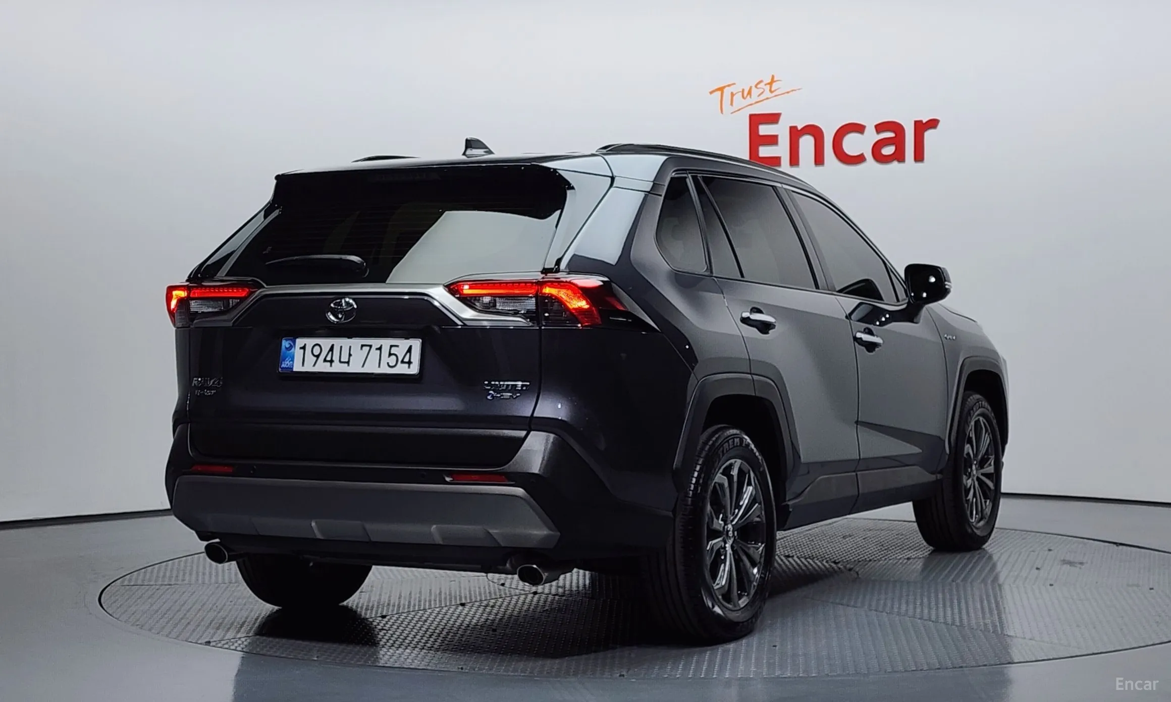 Toyota RAV4 5th Generation превью 2