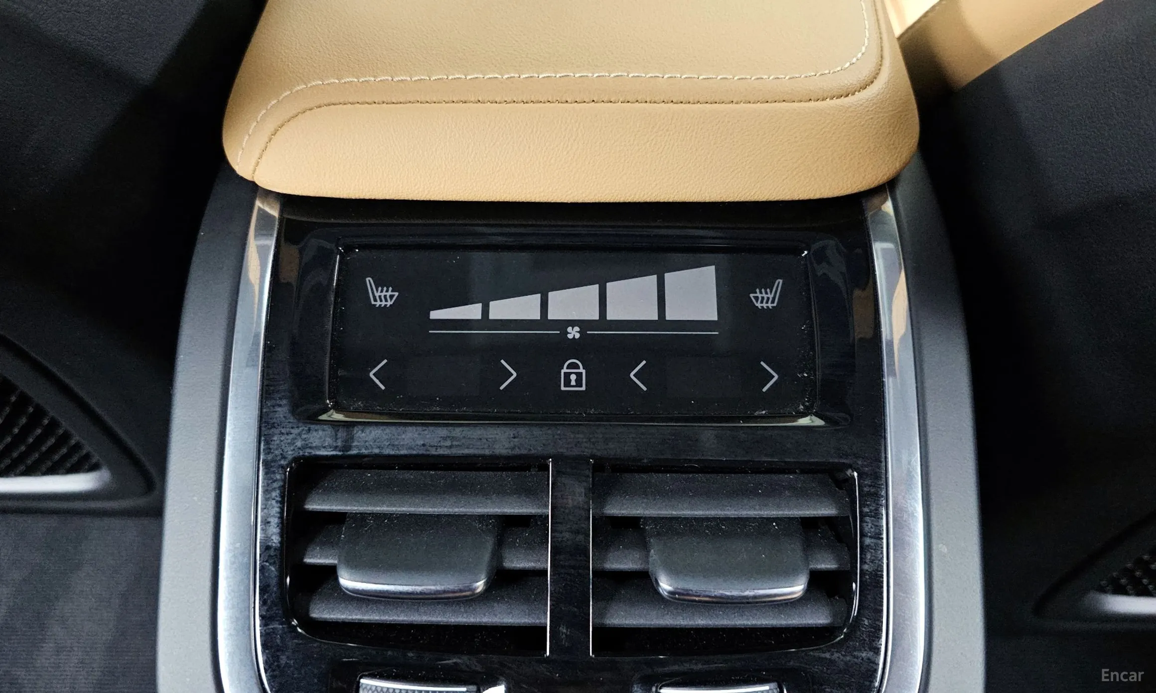 Volvo S60 3rd Generation превью 19