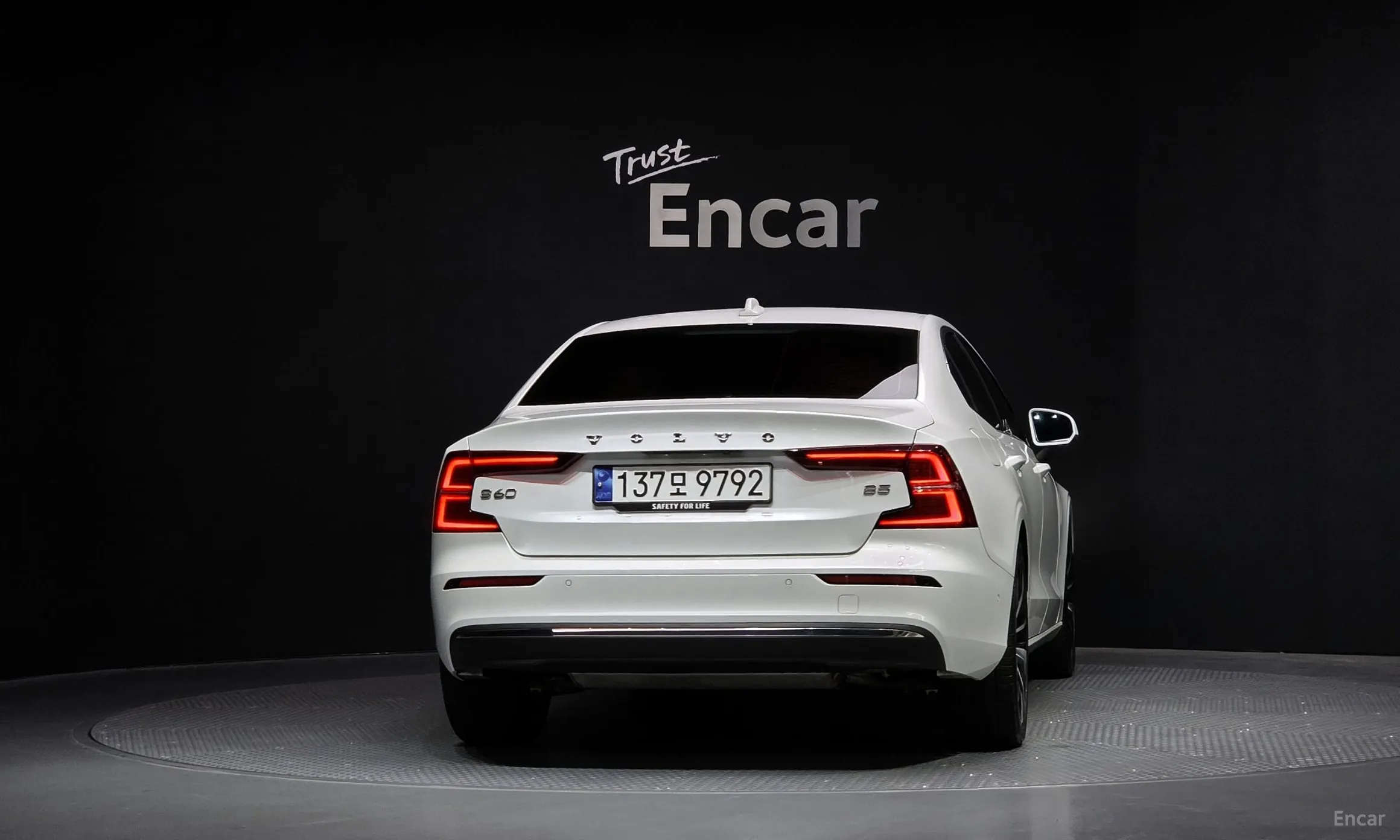 Volvo S60 3rd Generation превью 4