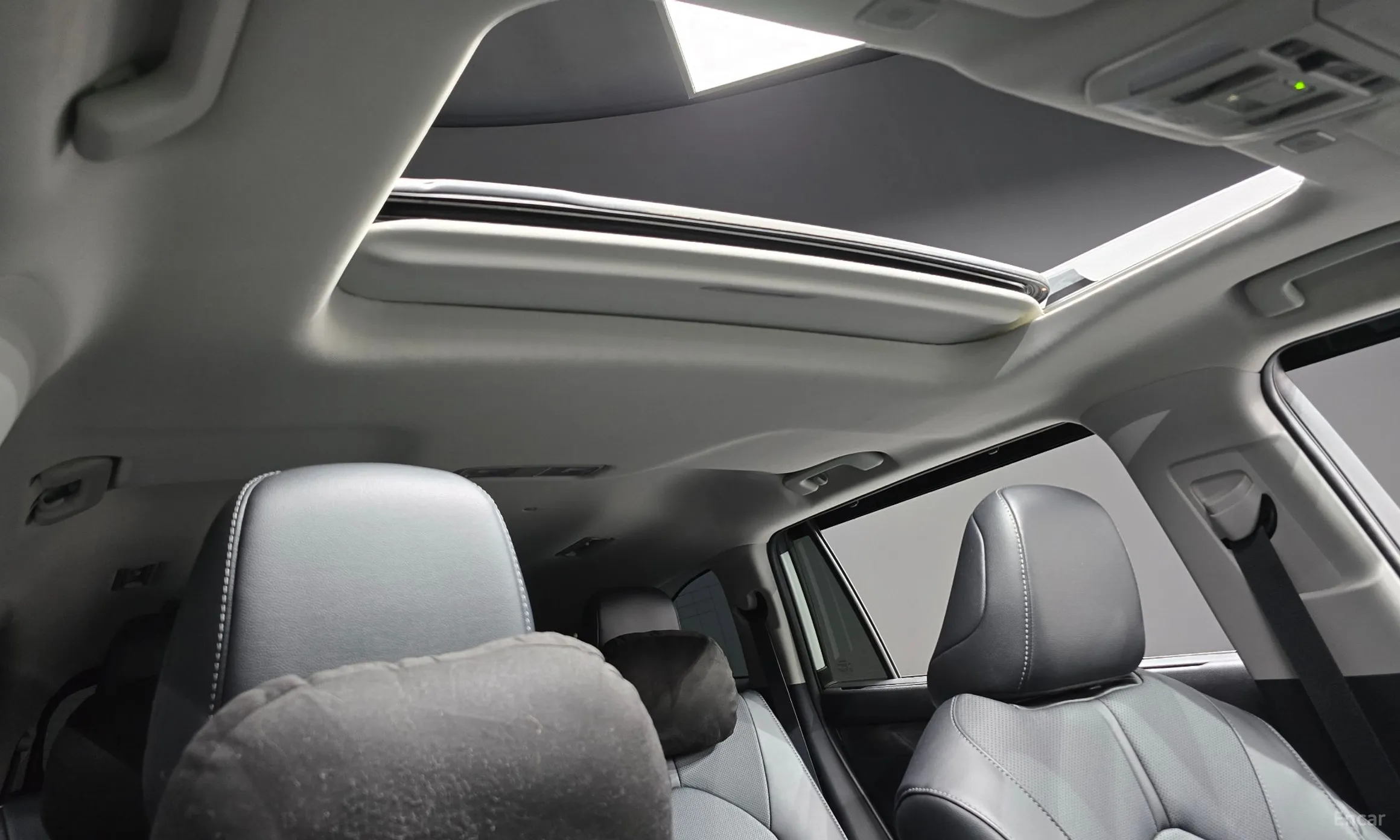 Toyota Highlander 4th generation превью 19