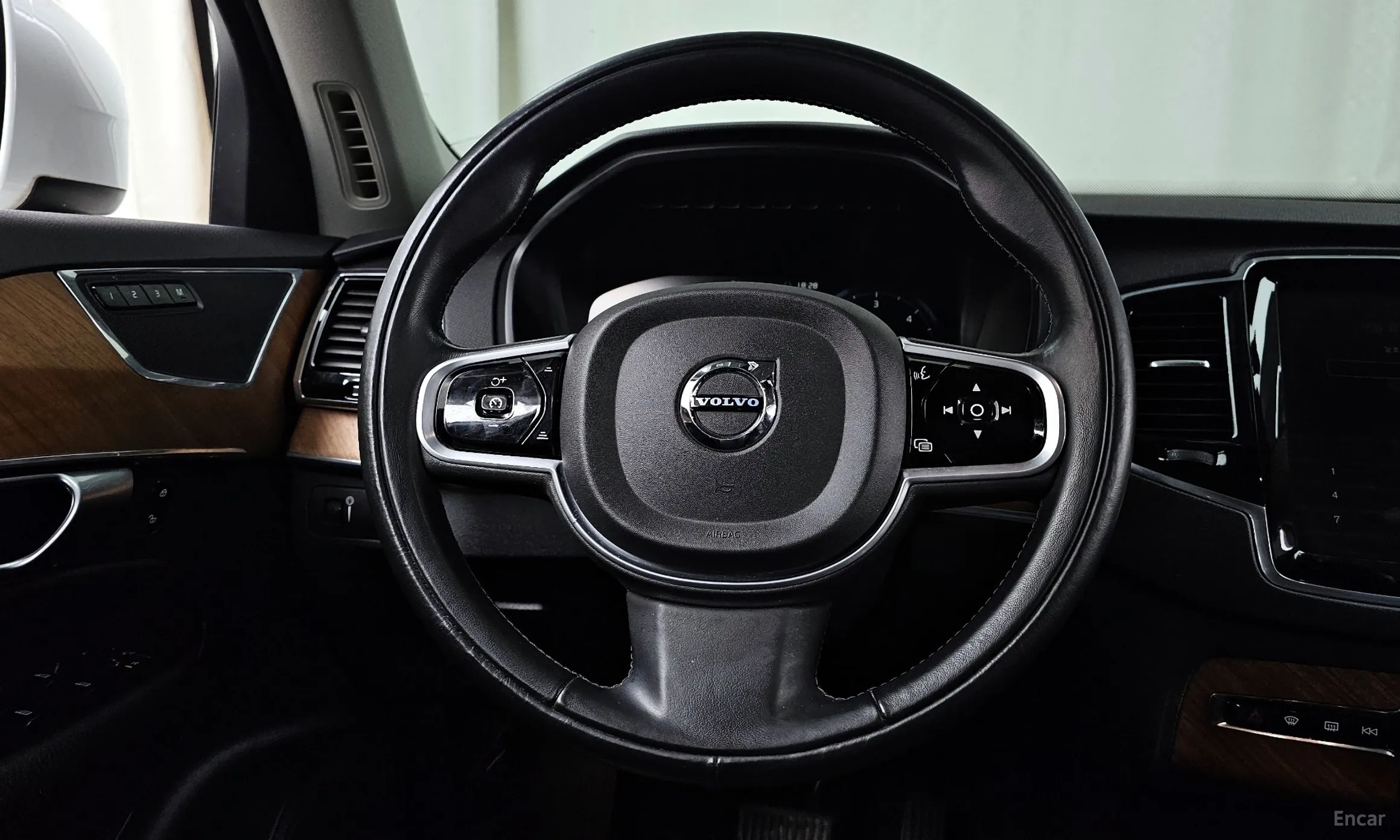 Volvo XC90 Gen 2 превью 13
