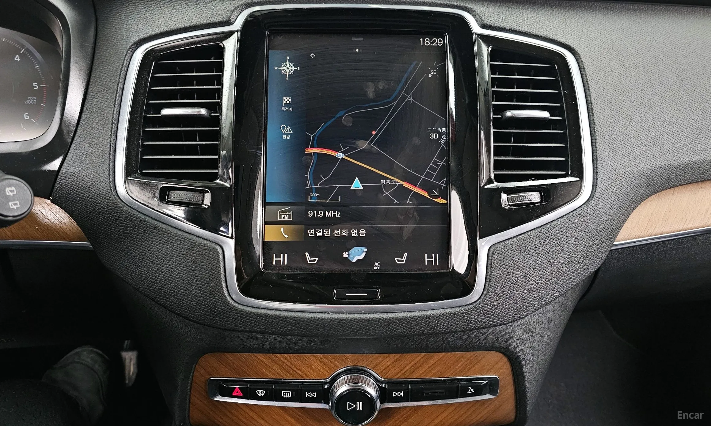 Volvo XC90 Gen 2 превью 14