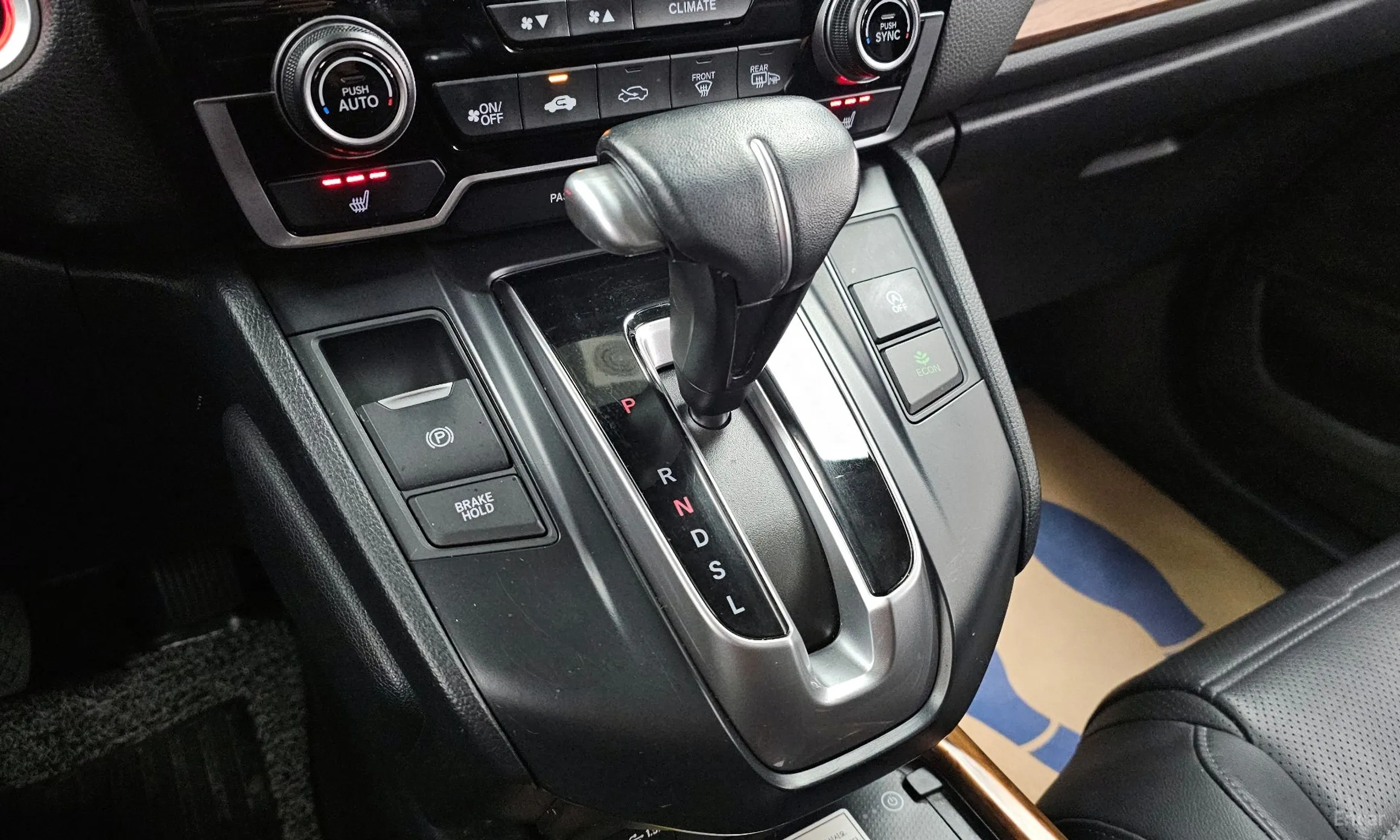 Honda CR-V 5th generation превью 9