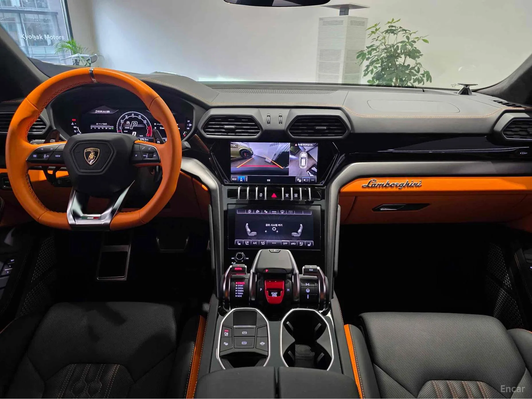 Lamborghini Urus превью 4