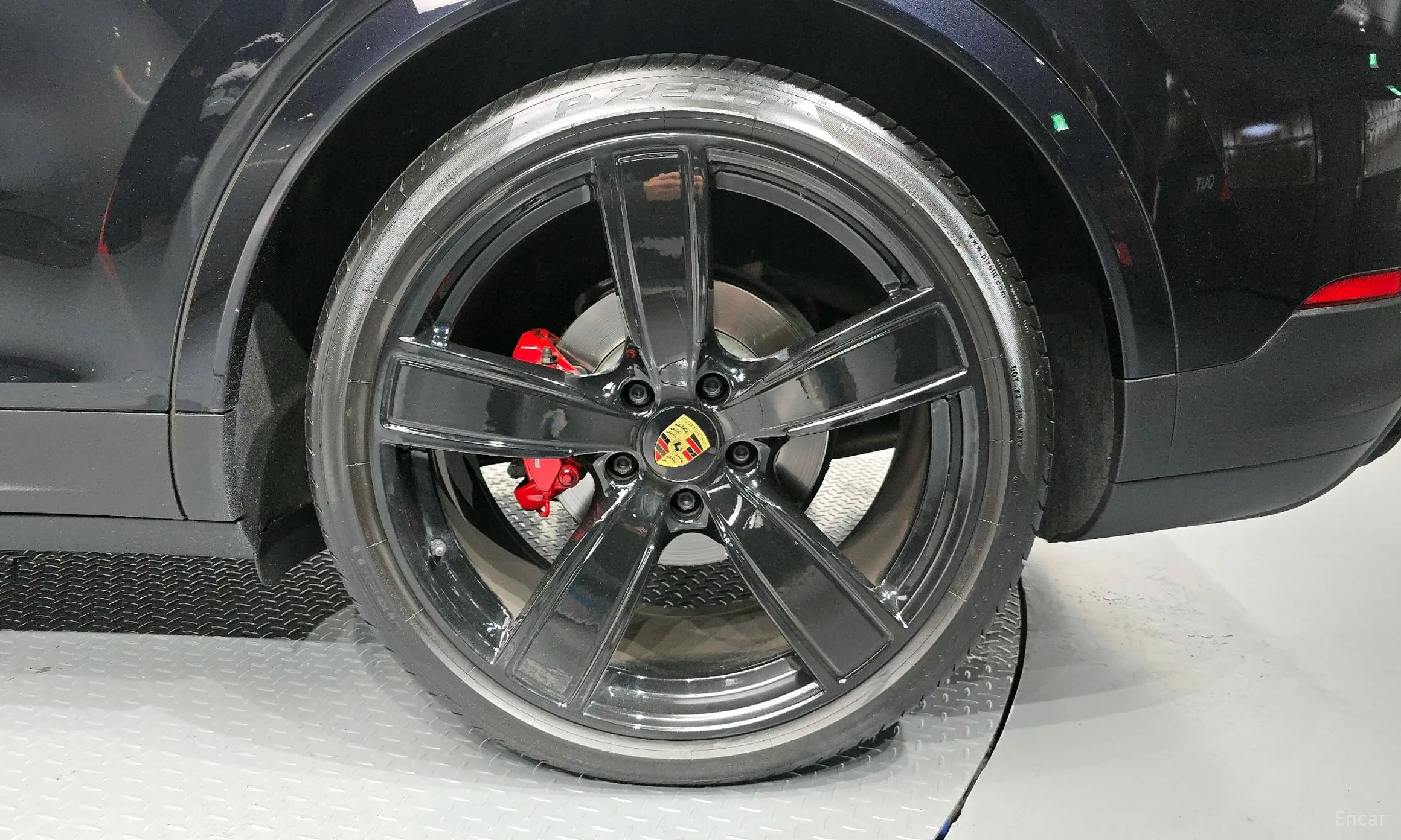 Porsche Cayenne (PO536) превью 5
