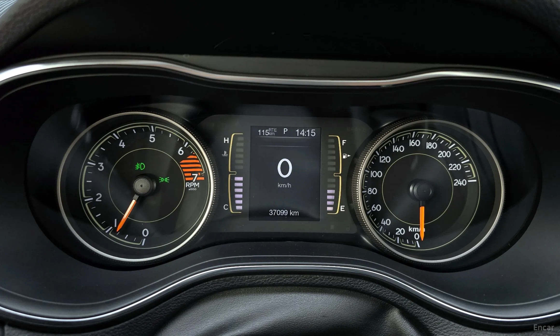 Jeep Cherokee (KL) превью 8