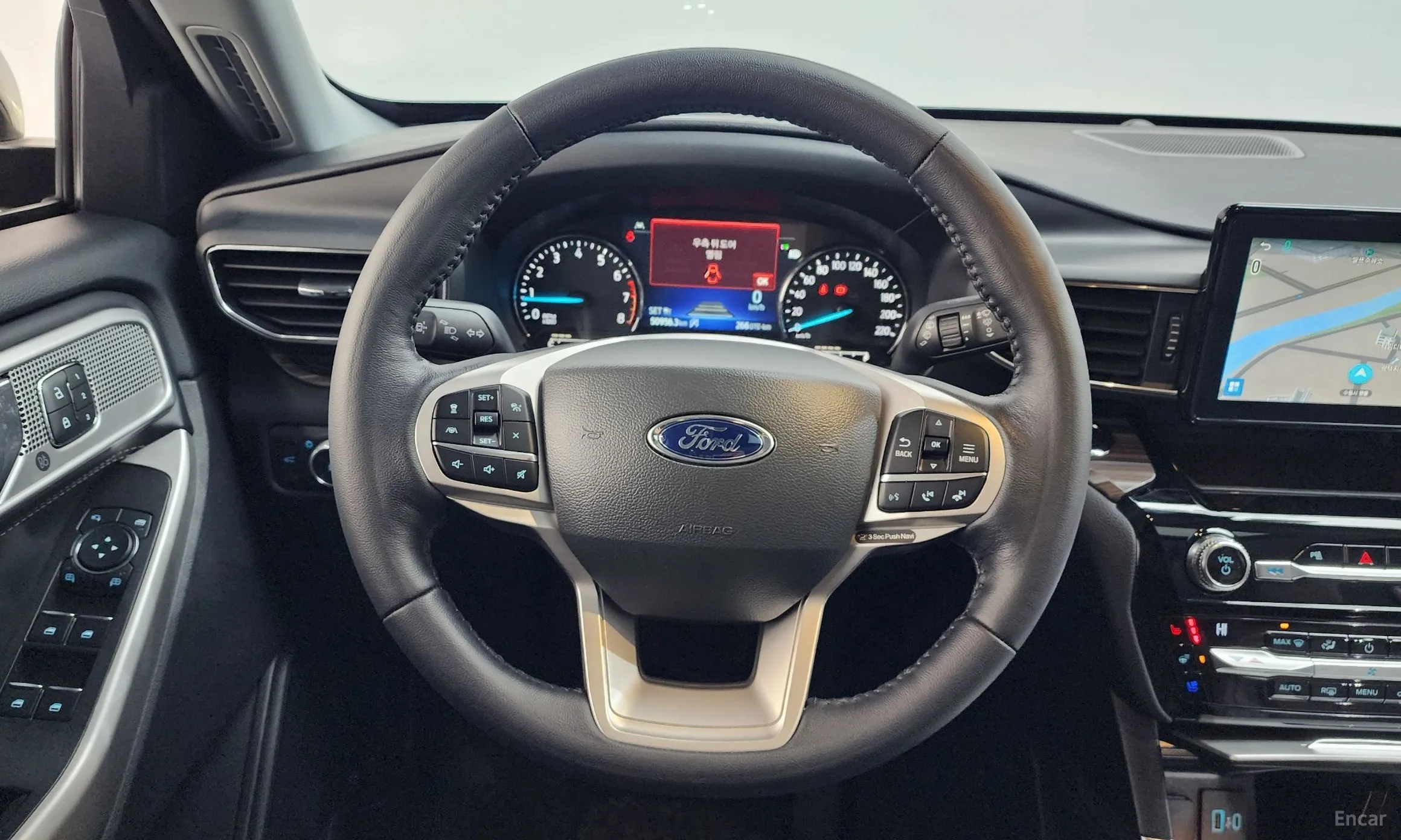 Ford Explorer 6th Generation превью 13