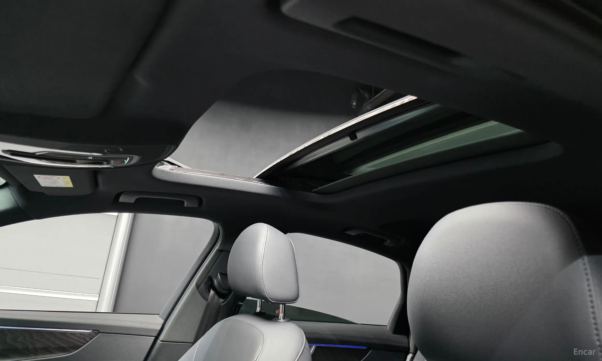 Audi A6 (C8) превью 19
