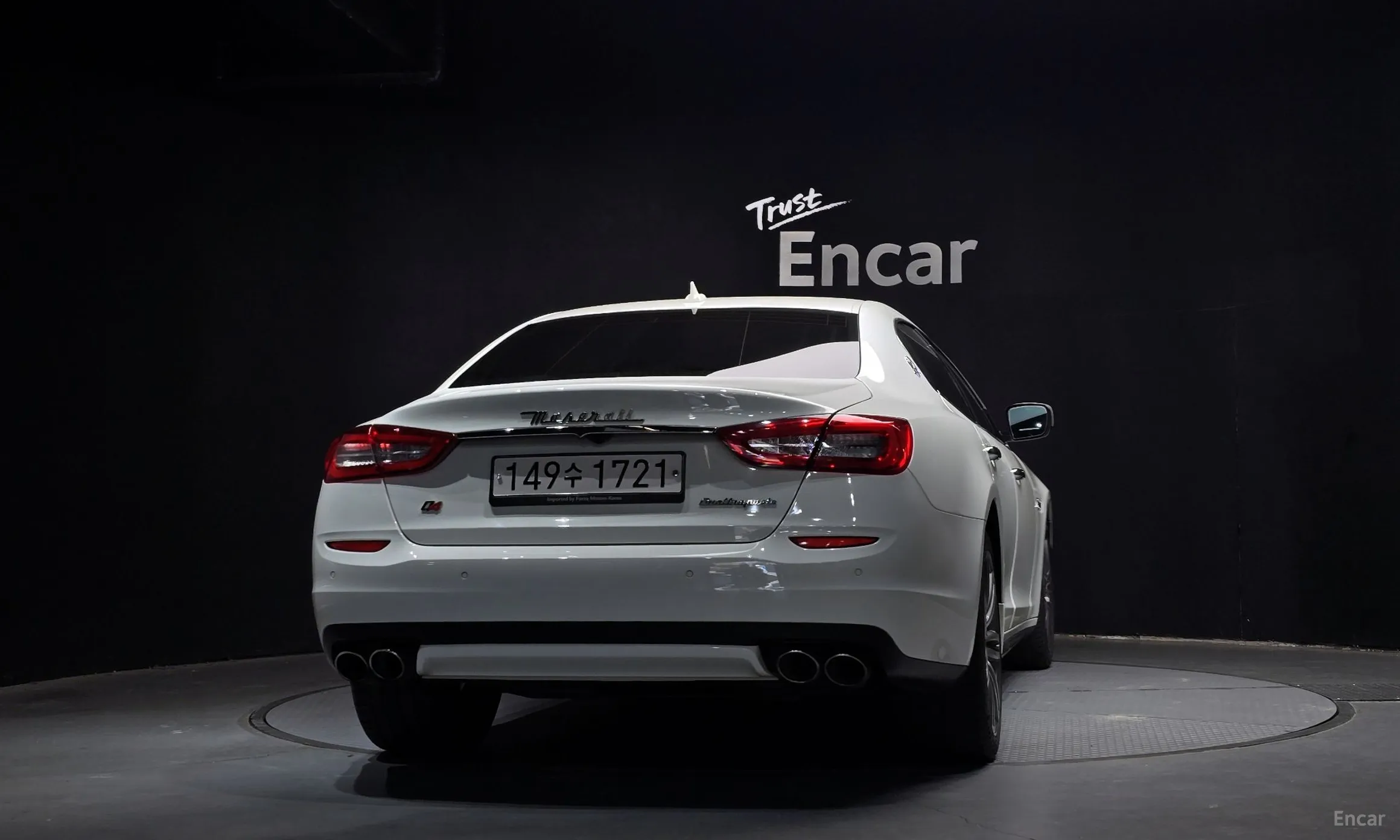 Maserati Quattroporte превью 4