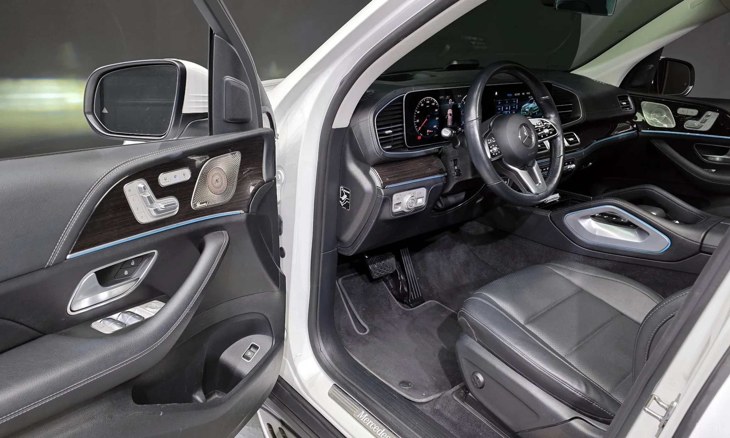 Mercedes Benz GLE-Class W167 превью 10