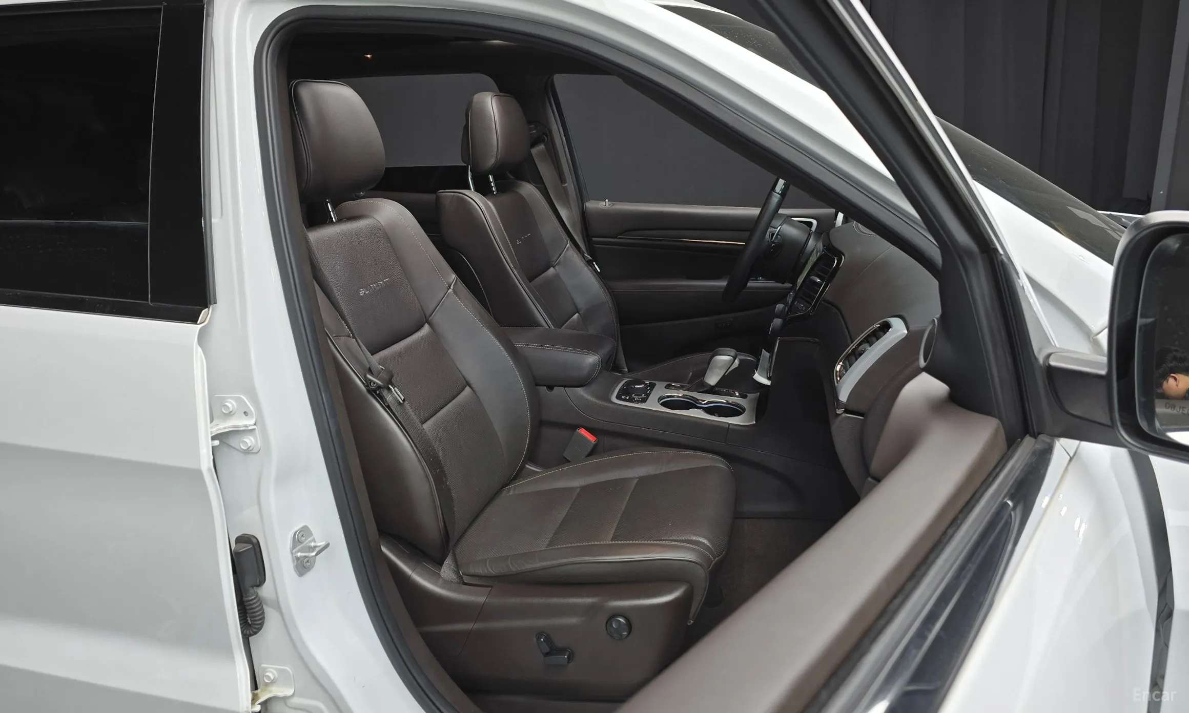 Jeep Grand Cherokee превью 12