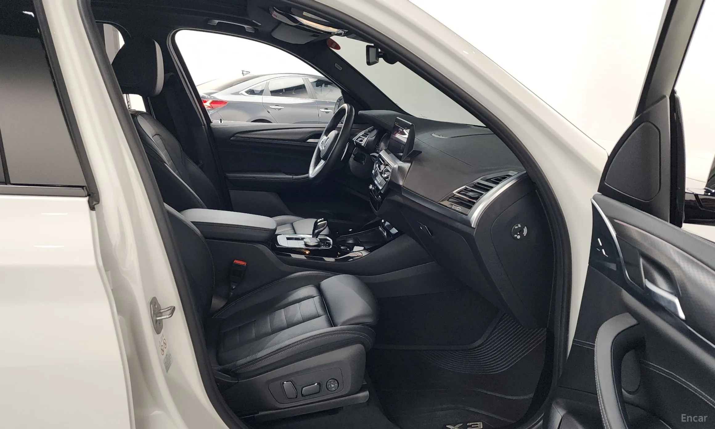 BMW X3 (G01) превью 11
