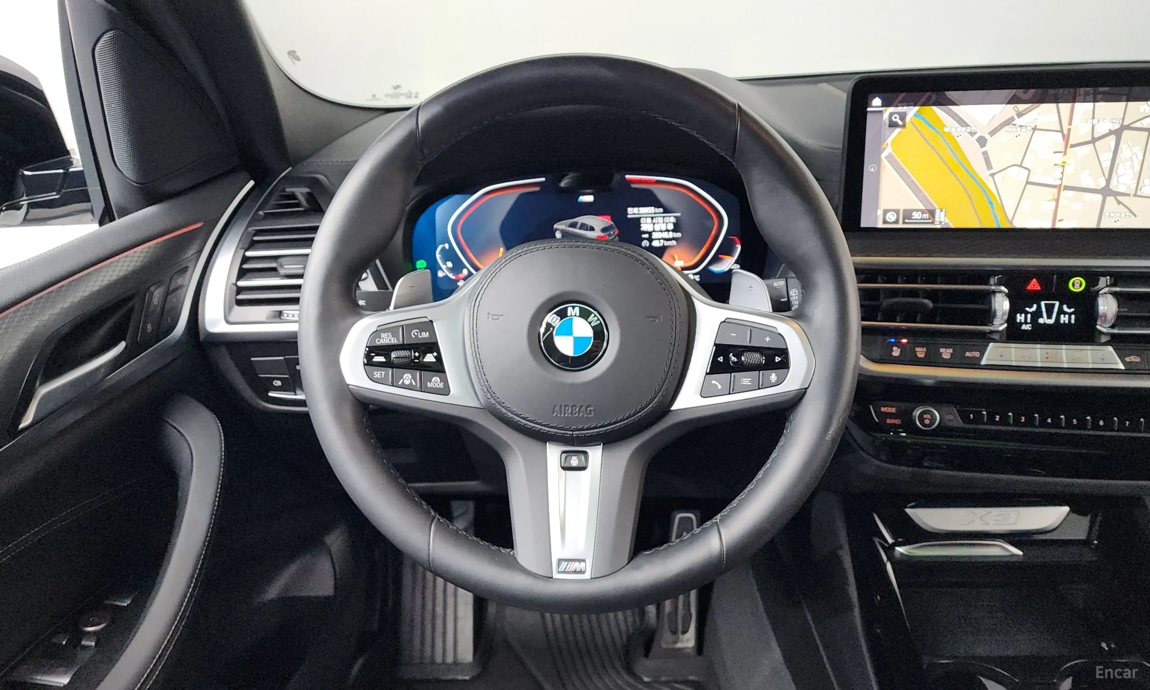 BMW X3 (G01) превью 13